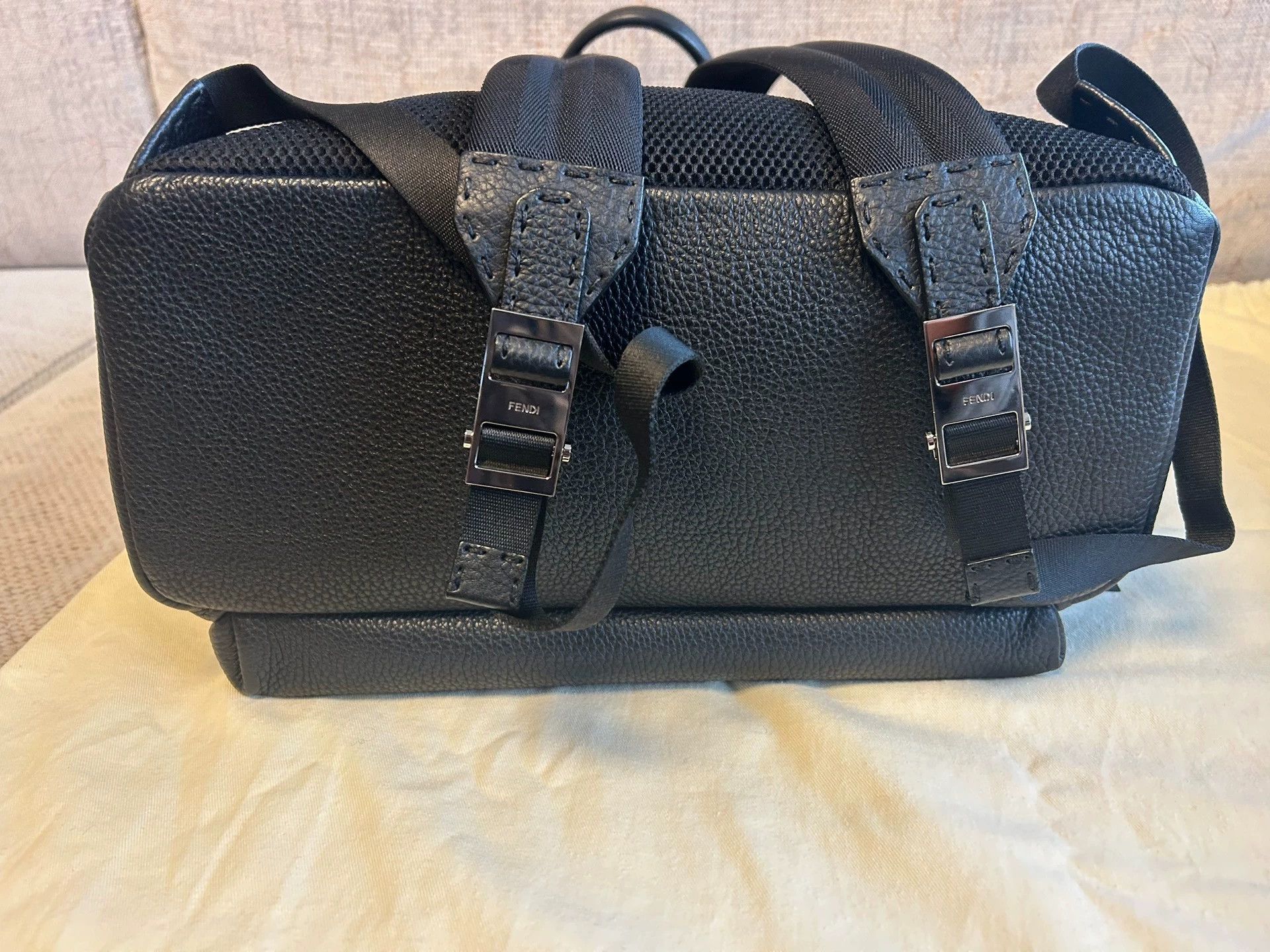 Fendi Fendi Limited Monster Full Leather 3yr 2worn Mint Size ONE SIZE - 7 Thumbnail