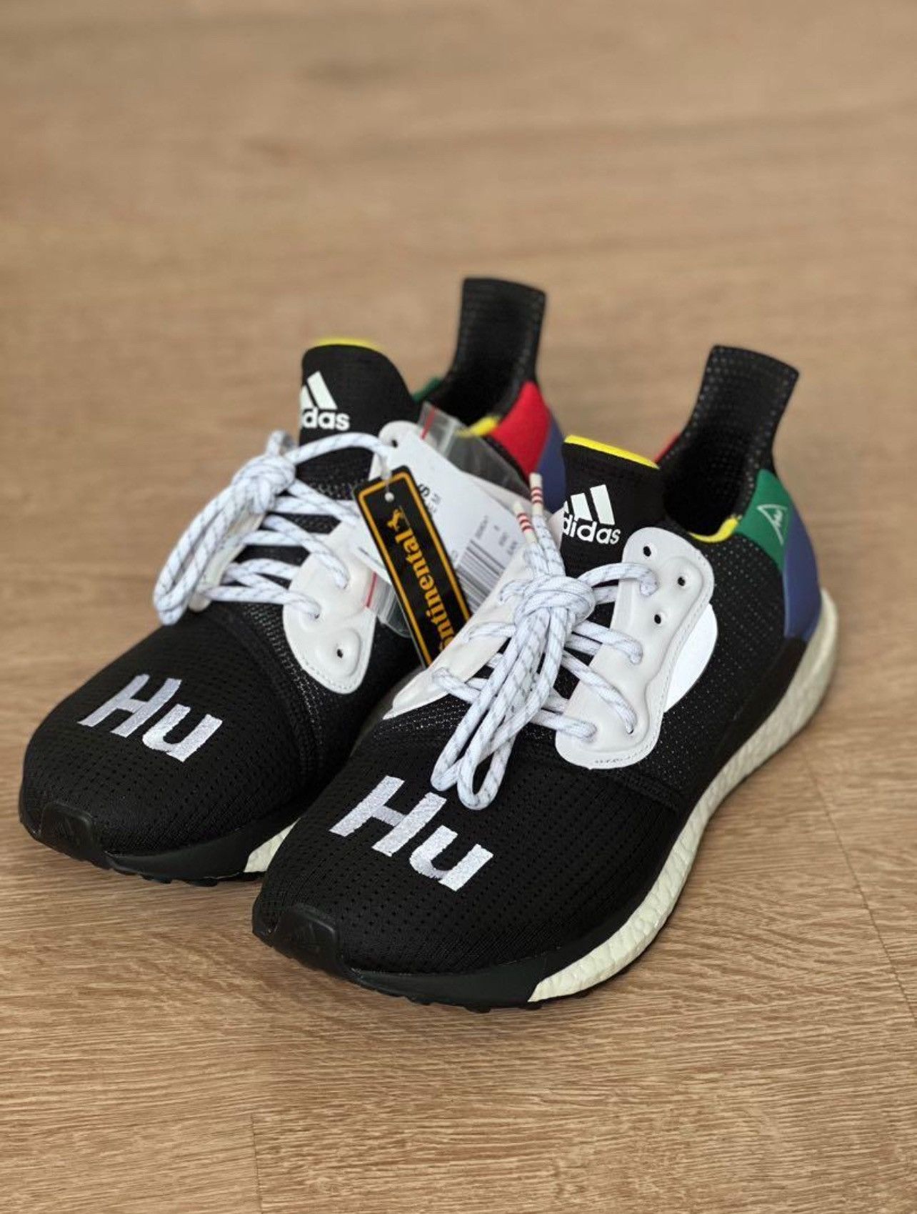 Adidas Solar Hu Glide x Pharrell Williams Size US 8.5 / EU 41-42 - 1 Thumbnail