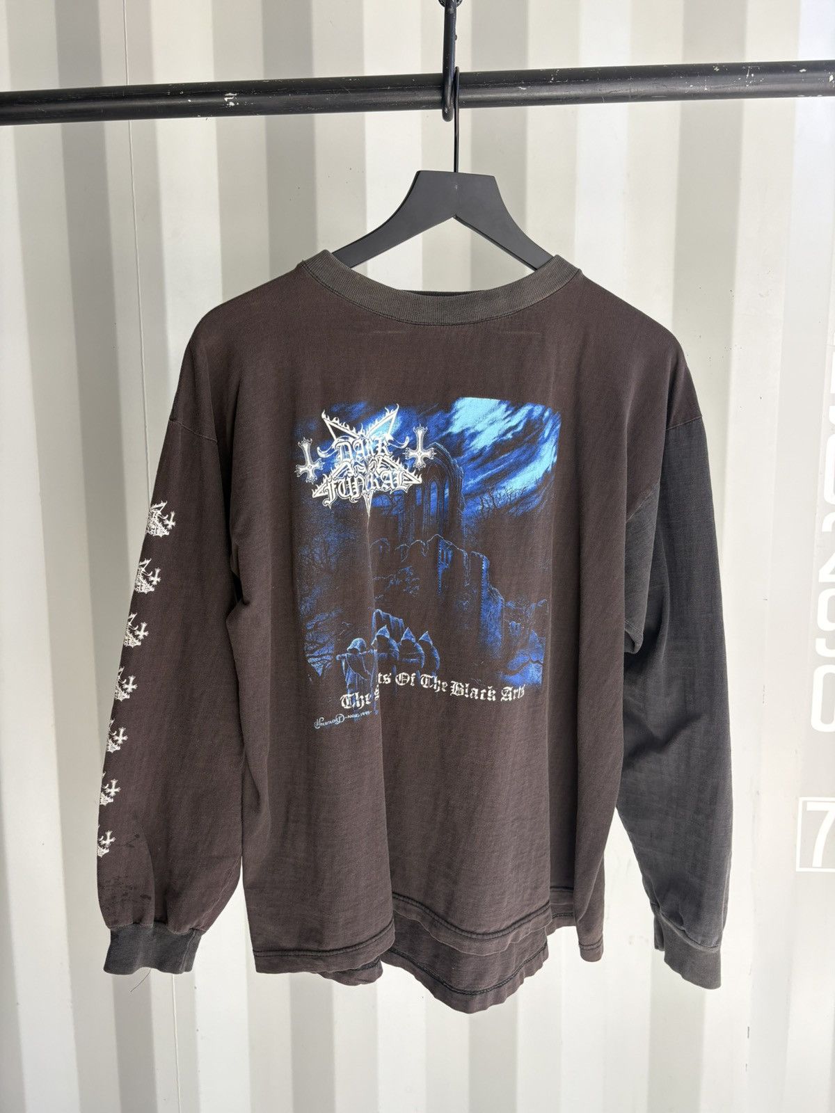 Band Tees Vintage Dark Throne Shirt Faded Distressed GRUNGE Band Size US XL / EU 56 / 4 - 1 Thumbnail