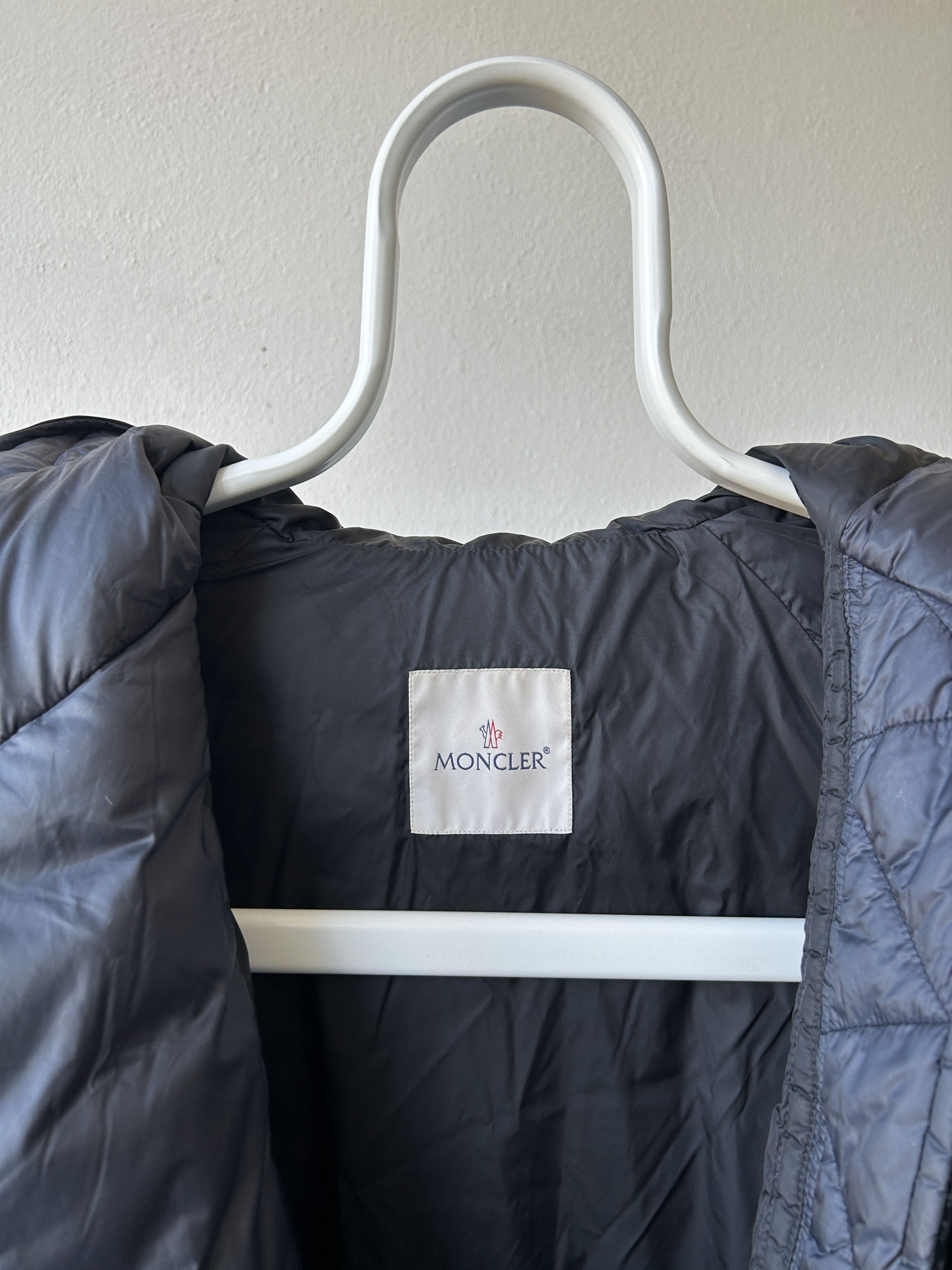 Moncler AW2017 moncler Sophie giubbotto puffer hooded poncho Size L / US 10 / IT 46 - 15 Thumbnail