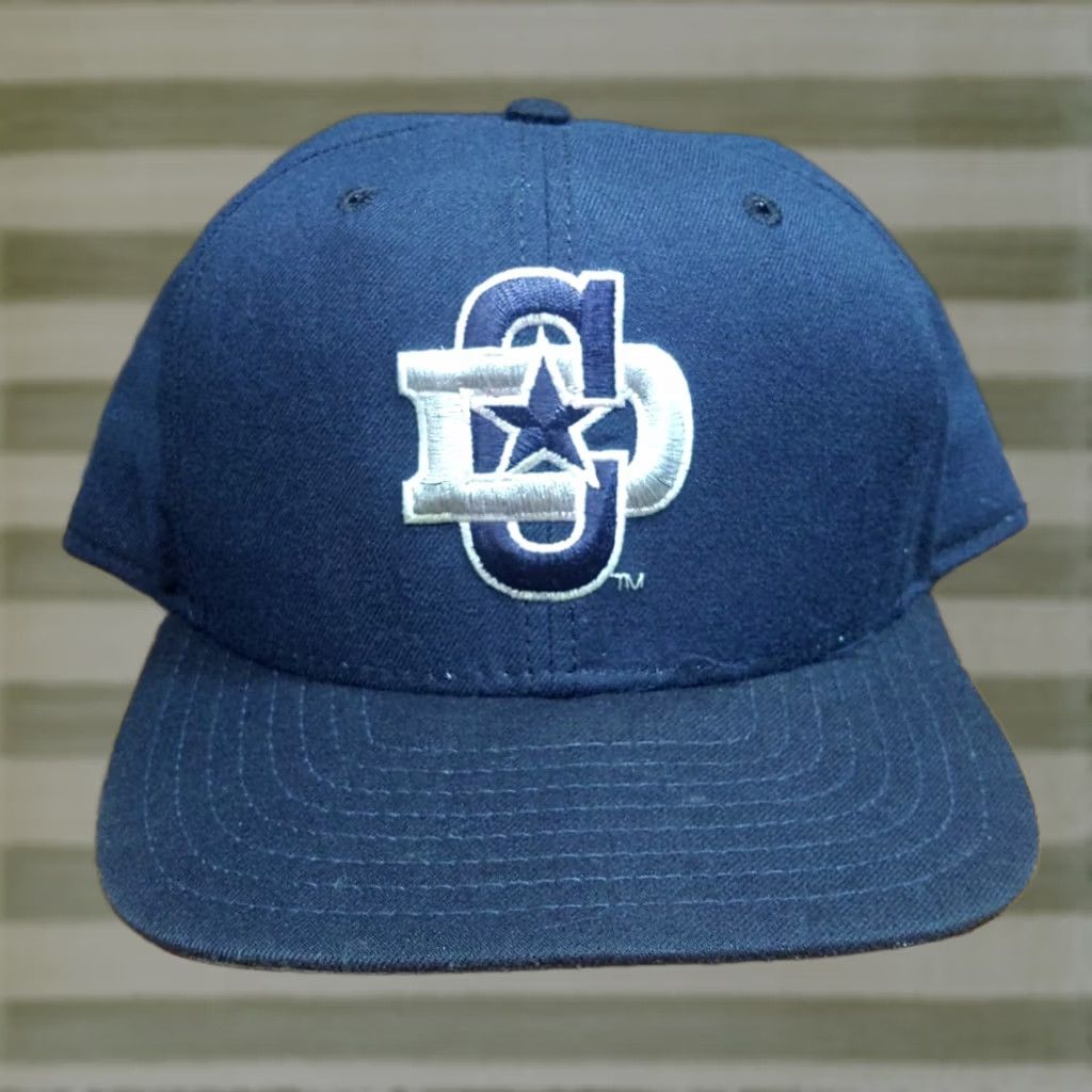 New Era VINTAGE Dallas Cowboys Pro Model Fitted Hat New Era Wool Blue 1990s Official USA Cowboys Mens Size ONE SIZE - 1 Thumbnail