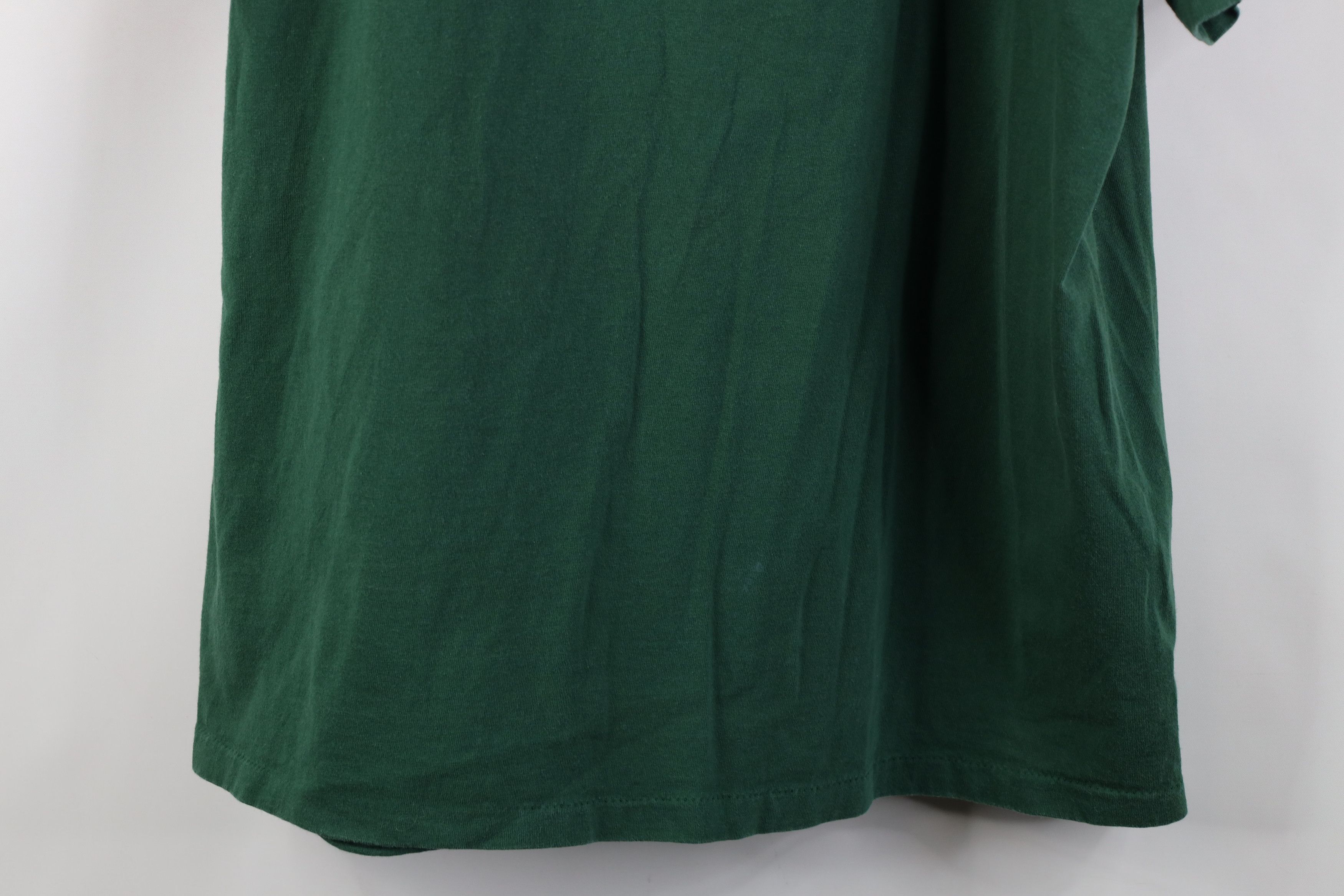 Vintage Vintage 90s Canterbury Meeting House New Hampshire T-Shirt Size US XL / EU 56 / 4 - 15 Thumbnail