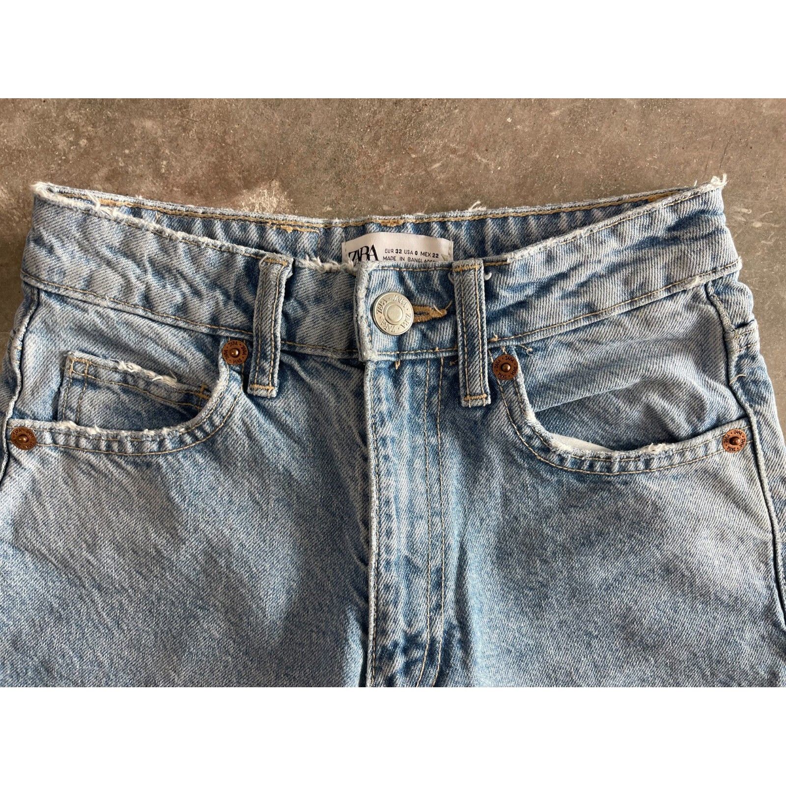Zara VTG Y2K ZARA WOMENS SKINNY JEANS LIGHT BLUE STONE WASH DISTR Size 25" / US 0 / IT 36 - 2 Thumbnail