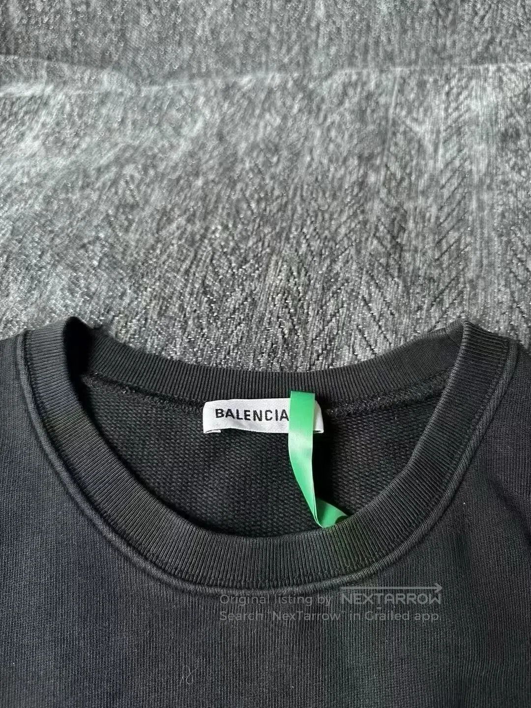 Balenciaga Balenciaga Lock Buckle Sweatshirt. Size US S / EU 44-46 / 1 - 3 Thumbnail