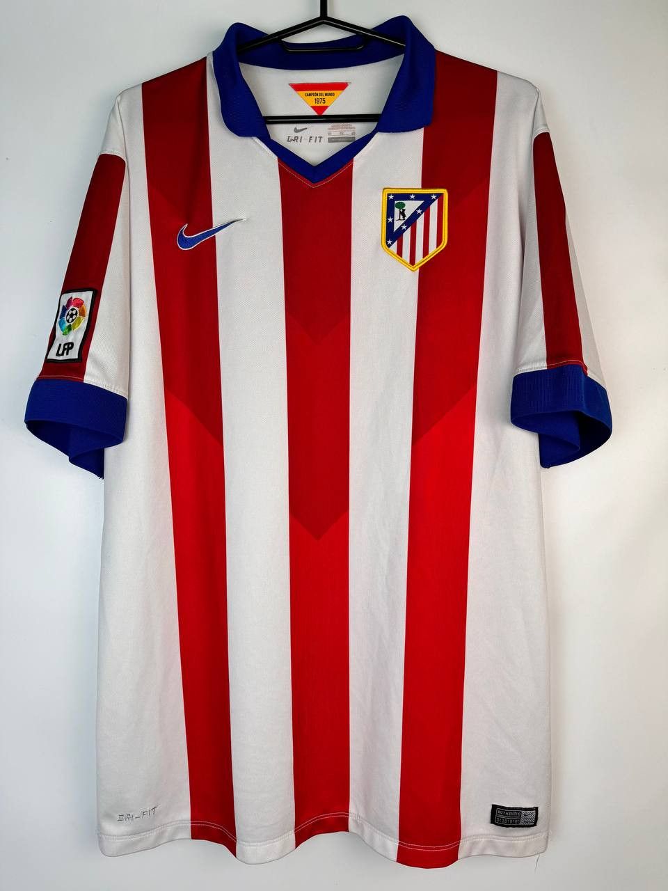 Nike ATLETICO MADRID 14/15 HOME FOOTBALL SHIRT JERSEY NIKE XL Size US XL / EU 56 / 4 - 1 Thumbnail