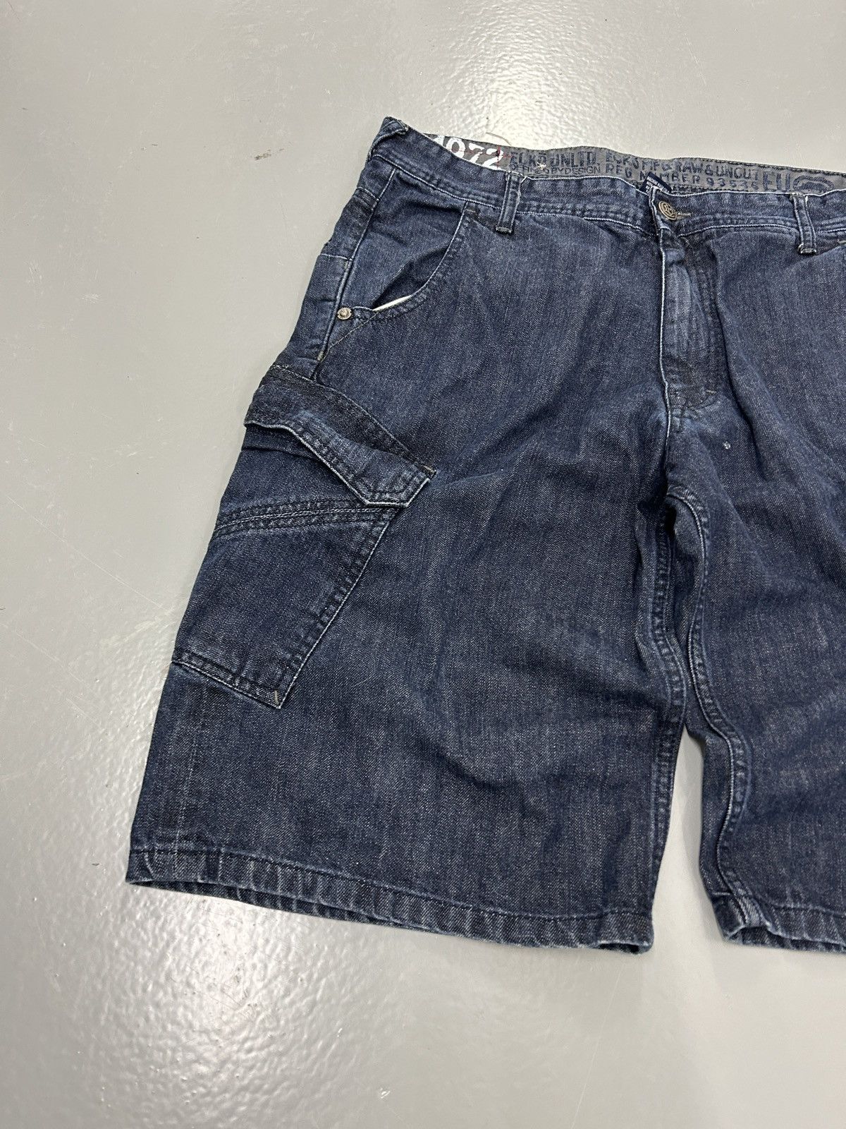 Ecko Unltd. Crazy vintage y2k baggy Ecko Unltd jnco style jorts skater Size US 36 / EU 52 - 5 Thumbnail