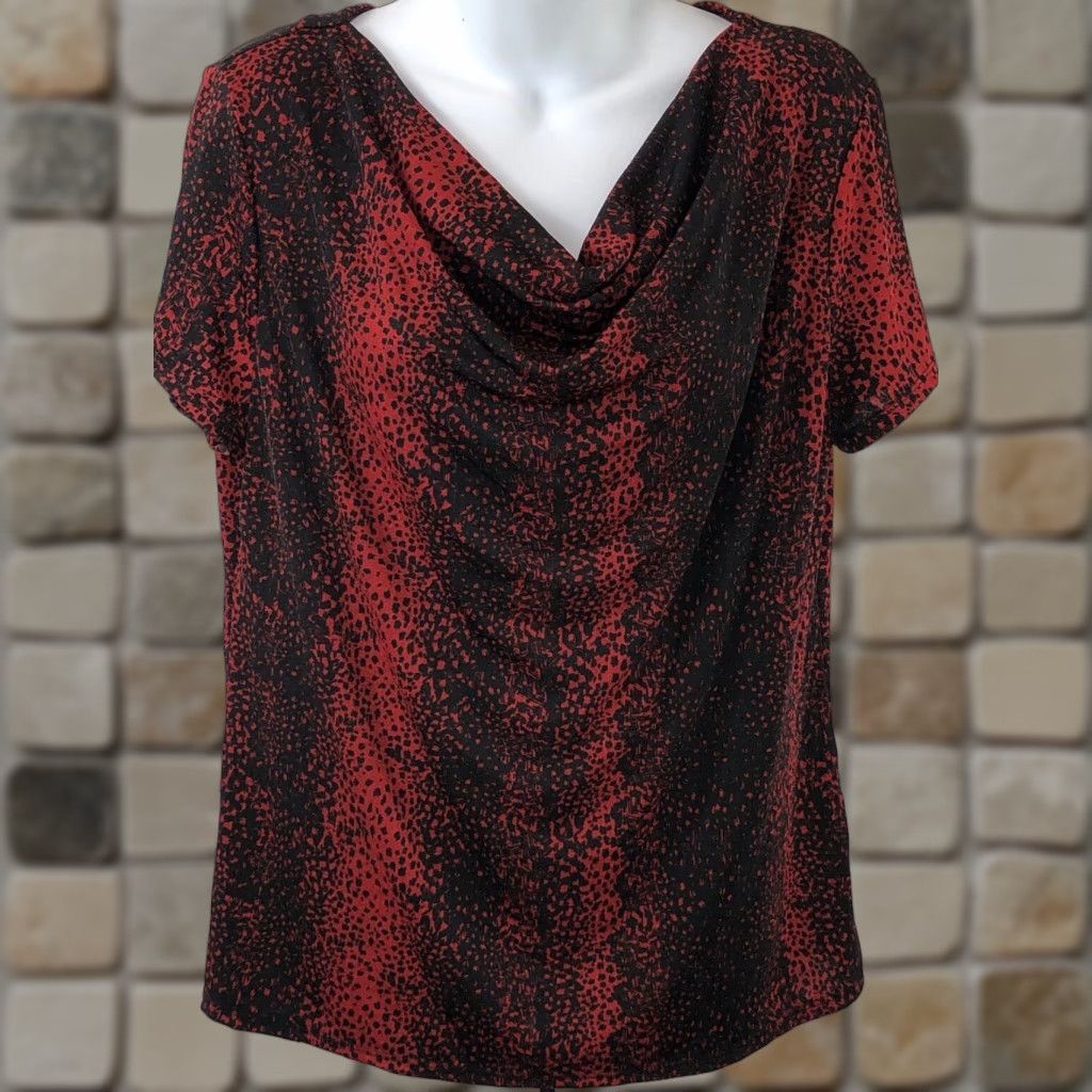 Vintage Jaclyn Smith Blouse Shirt L Red Animal Printed Short Sleeve Cowl Neck Stretch Retro Casual Workwear Geometric Size L / US 10 / IT 46 - 1 Thumbnail