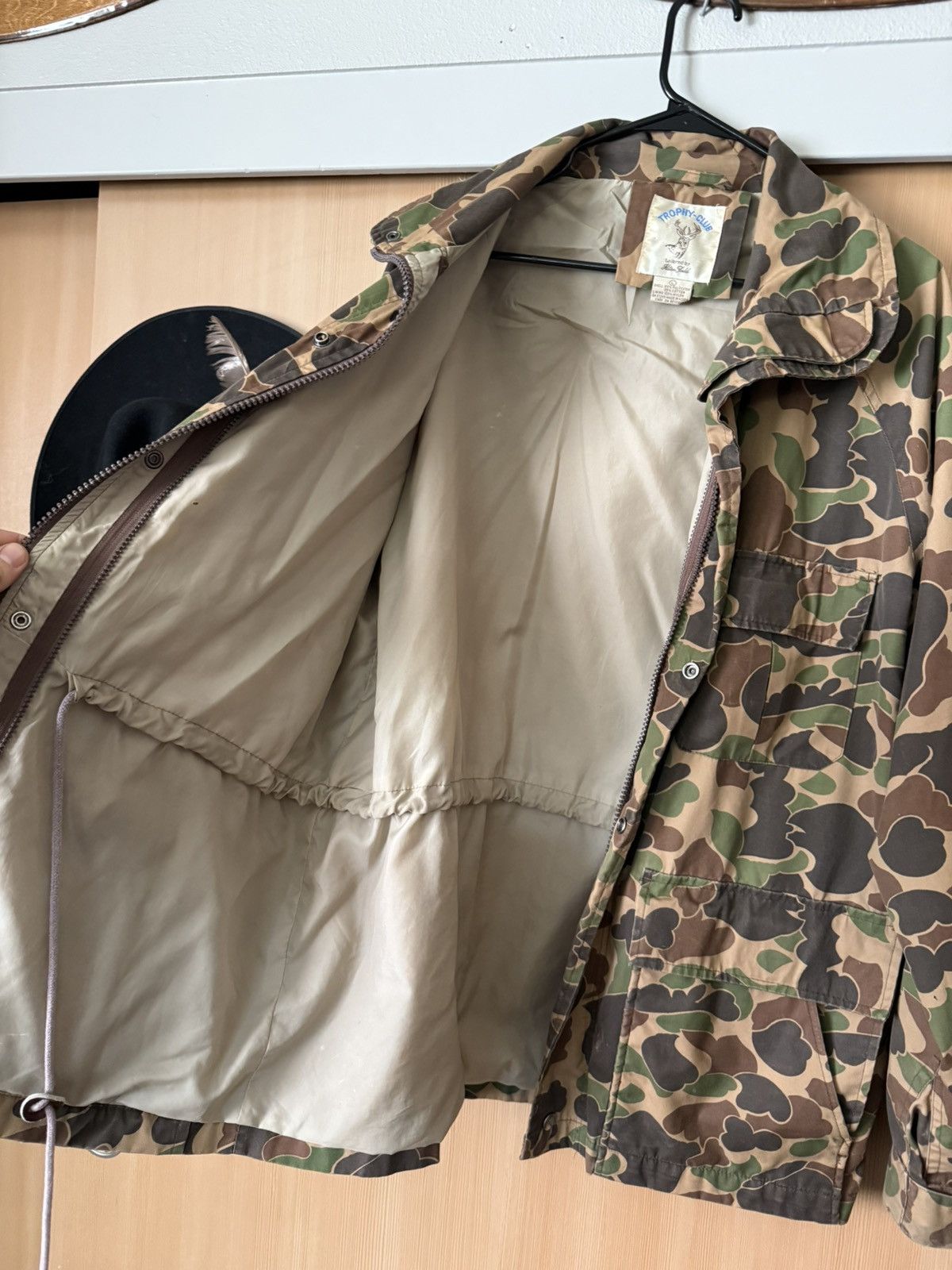 Vintage ⚡️⚡️ Trophy Club VINTAGE DUCK CAMO ⚡️⚡️ Size US L / EU 52-54 / 3 - 6 Thumbnail