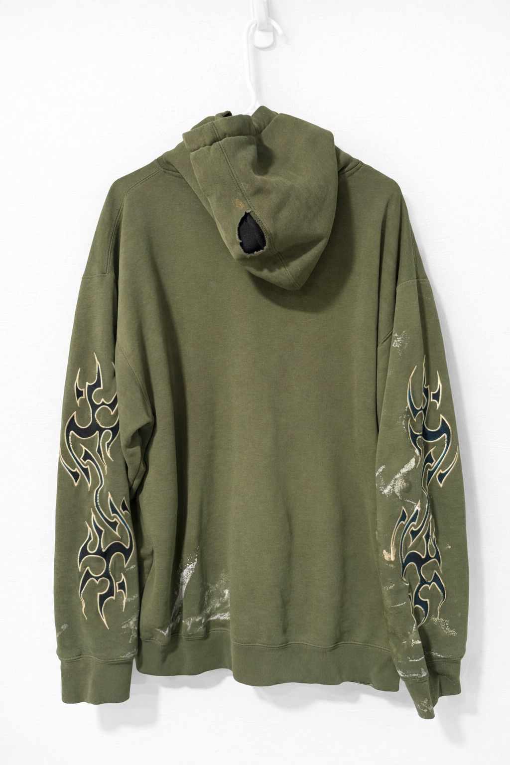 Vintage Vintage Faded Thrashed Paint Green Tribal Hoodie Size US XL / EU 56 / 4 - 6 Thumbnail