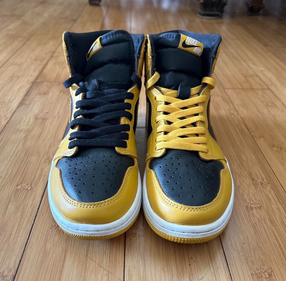 Jordan Brand Air Jordan 1 Retro Pollen OG Size US 9 / EU 42 - 1 Thumbnail