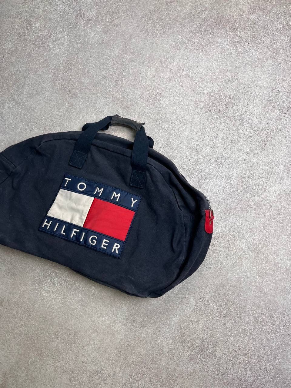Tommy Hilfiger × Vintage VINTAGE 90’s TOMMY HILFIGER ROAD BAG RARE GYM Size ONE SIZE - 3 Thumbnail