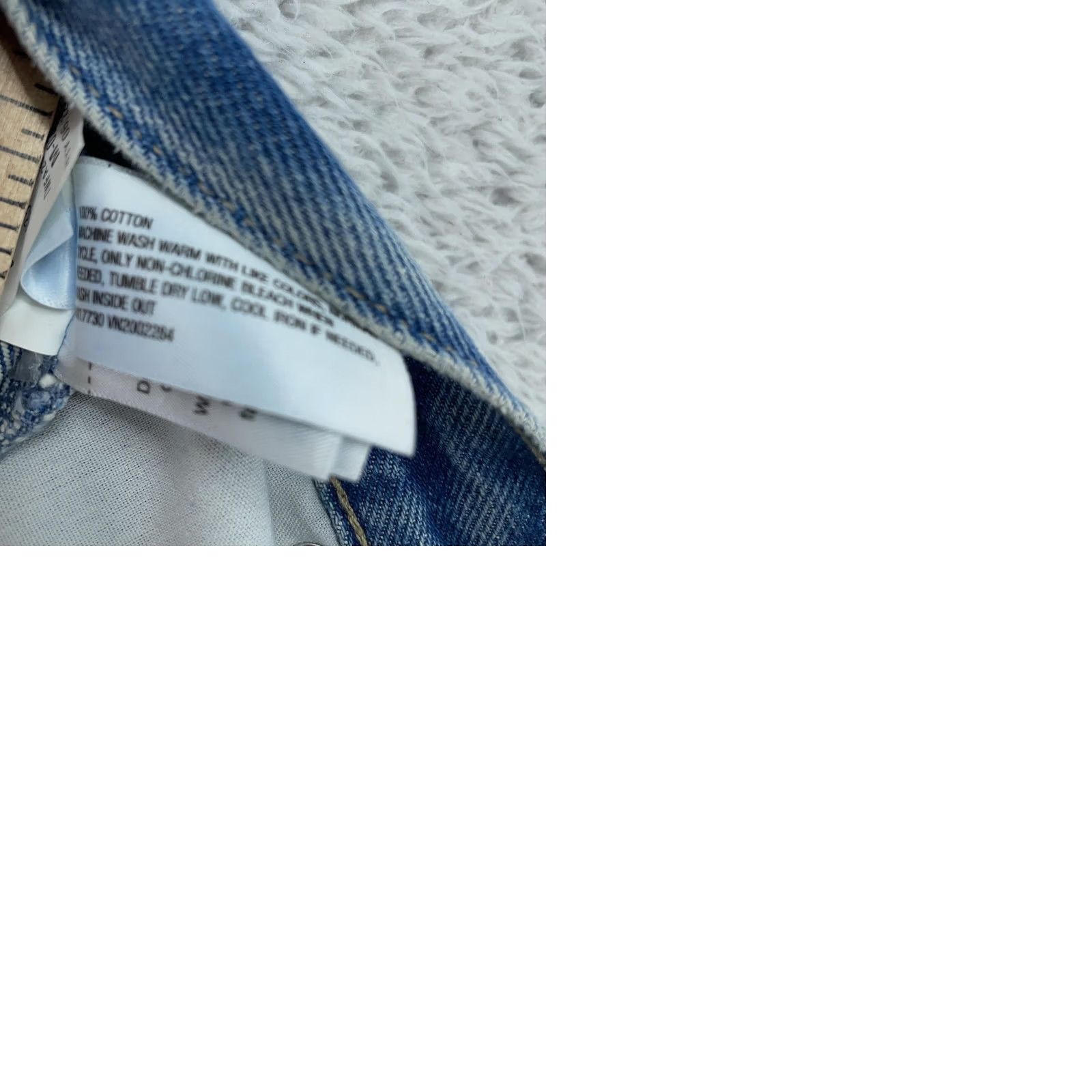 Vintage Universal Thread Jeans Womens 4 Blue Distressed Mid Rise 90s Baggy Denim Relaxed Pockets Vel 31in Inseam Size 27" / US 4 / IT 40 - 10 Thumbnail