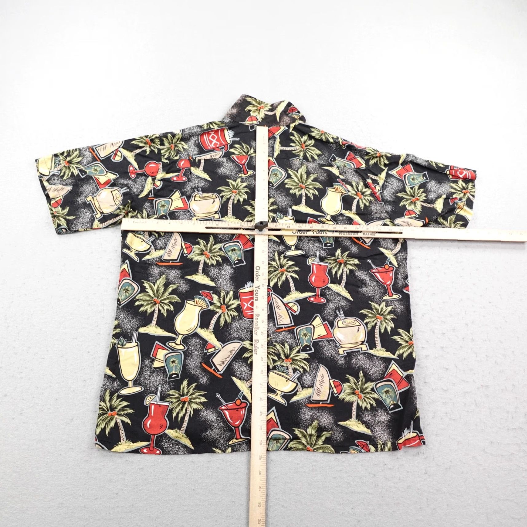 Reyn Spooner VINTAGE Reyn Spooner Shirt Mens XL Black Joe Kealohas Hawaiian Aloha Coctails Size US L / EU 52-54 / 3 - 5 Thumbnail