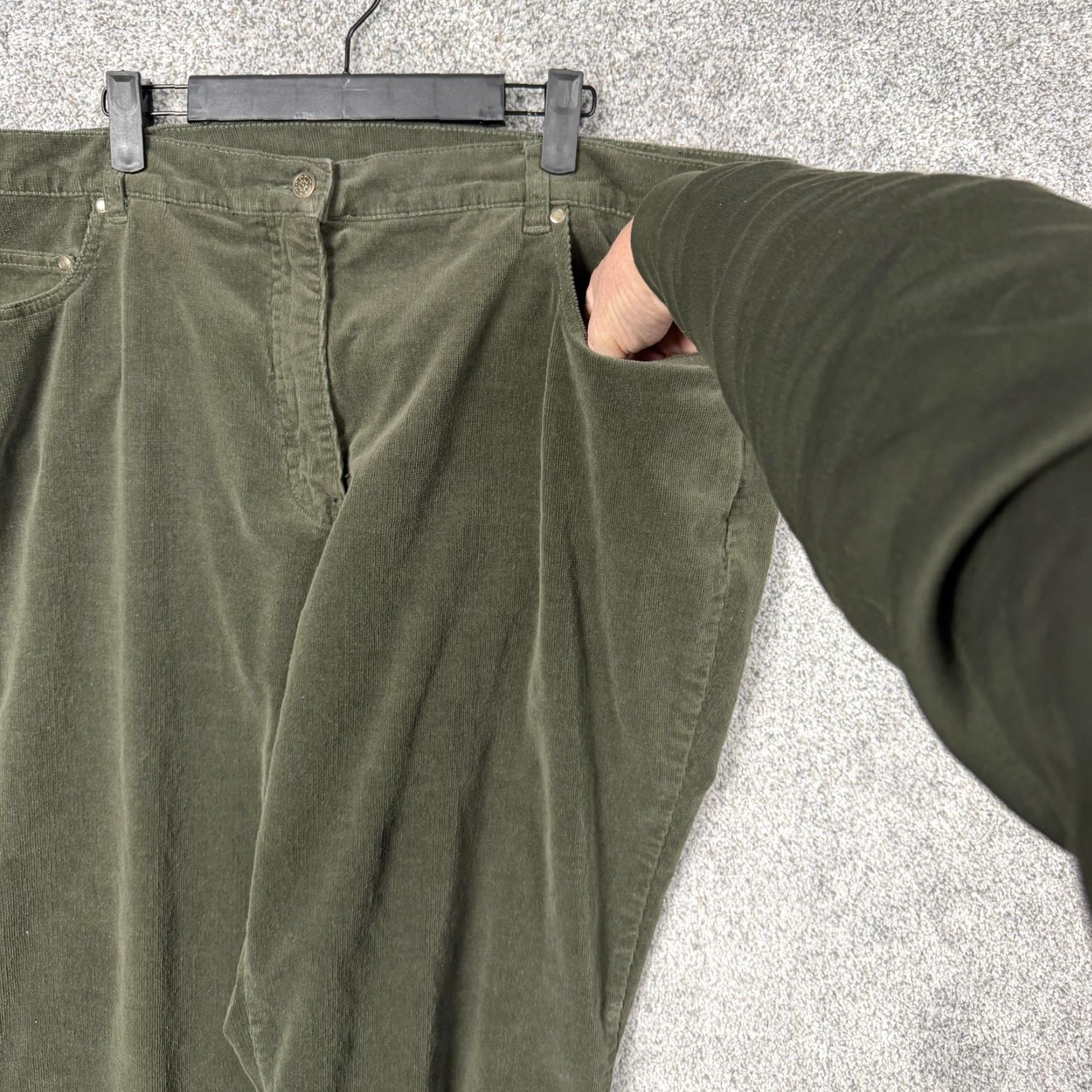 Vintage VINTAGE Fashion Bug Corduroy Pants Womens 22W Plus Green Stretch Capri Casual 90s Retro Size 40" / US 18 - 7 Thumbnail