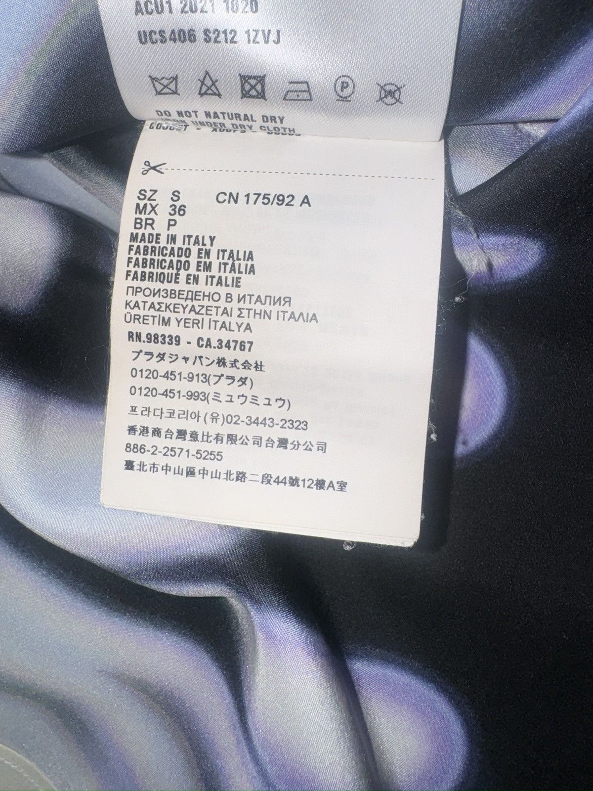 Prada Prada double match box silk shirt white W/ blue flames Size US S / EU 44-46 / 1 - 11 Thumbnail