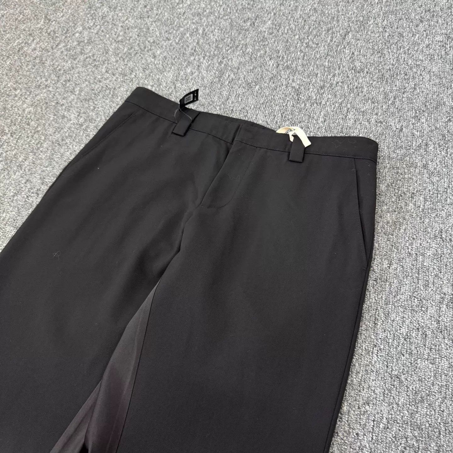 Prada Prada Nylon Paneled Triangle Logo Casual Pants 50 99 new Size US 34 / EU 50 - 4 Thumbnail