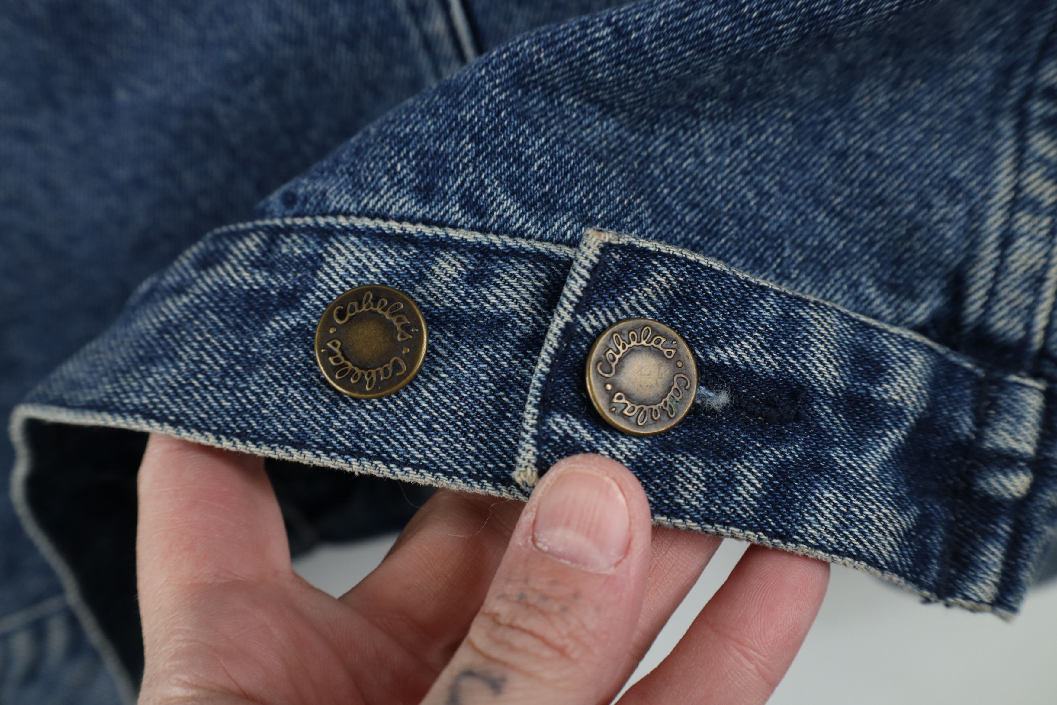 Cabelas Vintage 90s Cabelas Denim Jean Trucker Jacket Blue Cotton Size L / US 10 / IT 46 - 11 Thumbnail