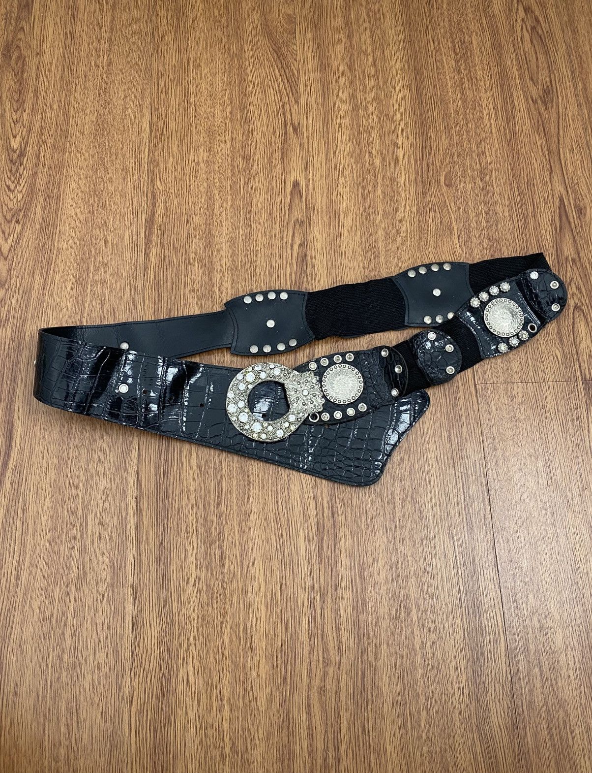 Japanese Brand Ethnic silver crystal belt Size ONE SIZE - 1 Thumbnail