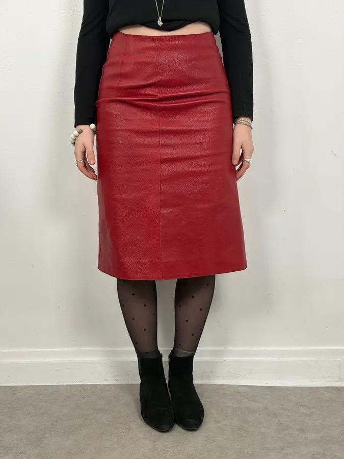 Prada 2000s Prada Red Glamour Long Leather Skirt Size 26" / US 2 / IT 38 - 2 Thumbnail