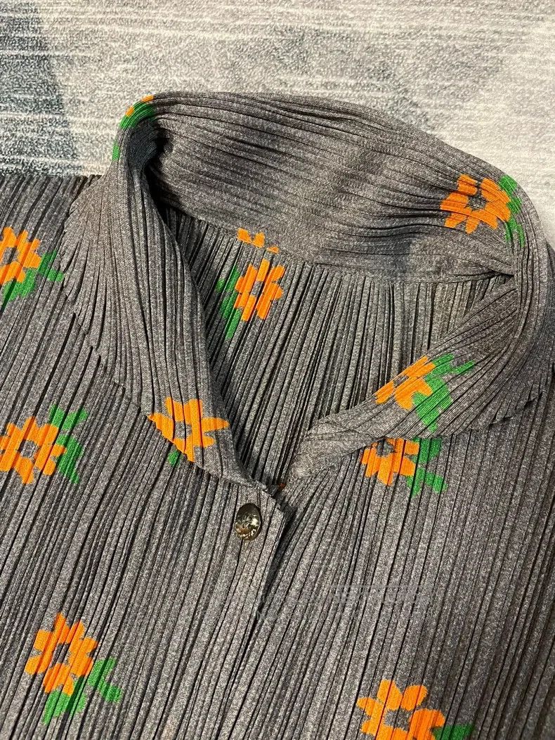Issey Miyake Issey Miyake Floral Doll Collar Ruffle Shirt Size L / US 10 / IT 46 - 2 Thumbnail