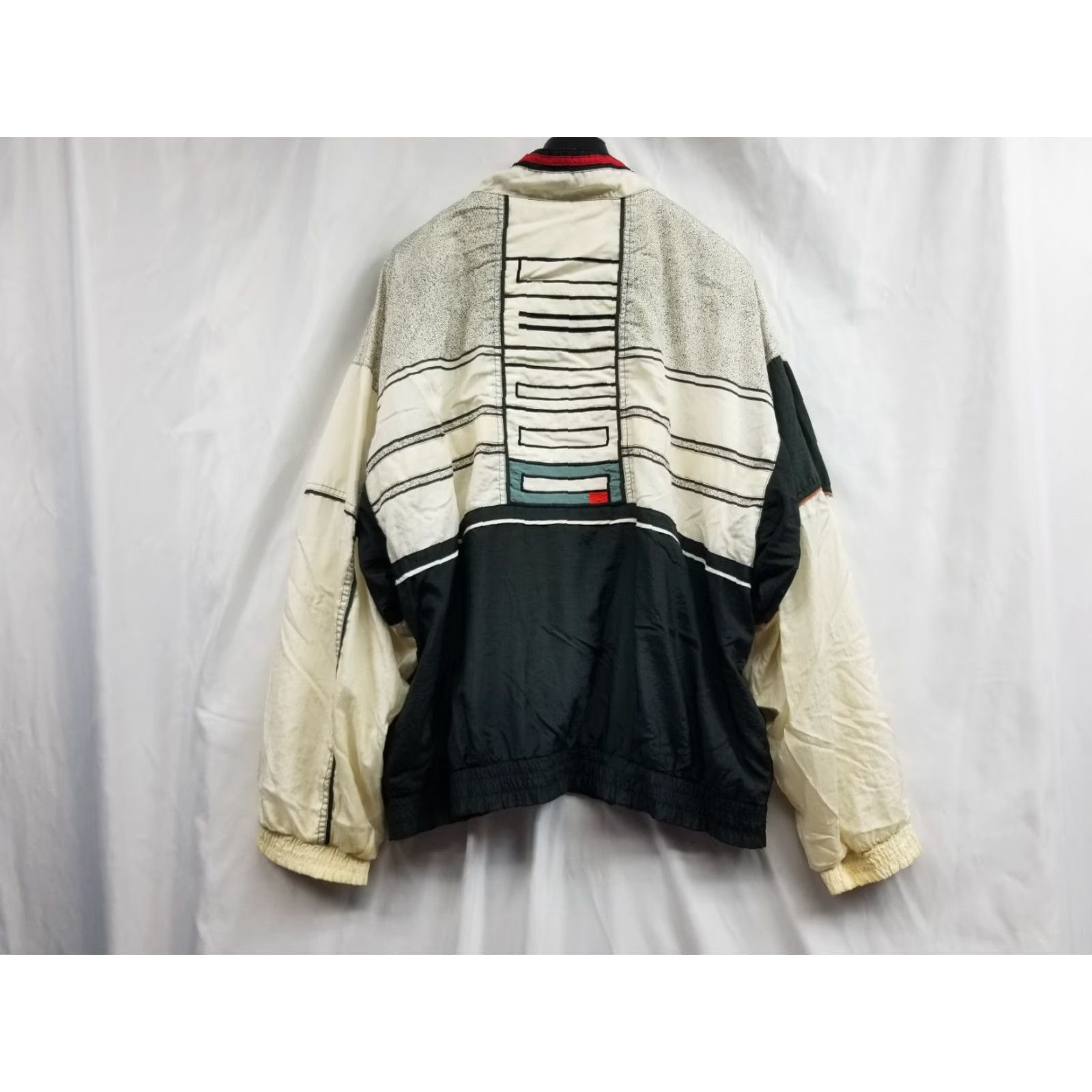 Le Coq Sportif VINTAGE Le Coq Sportif Track Windbreaker Jacket XXL Black Beige Full Zip Mens 80s Size US XXL / EU 58 / 5 - 2 Thumbnail