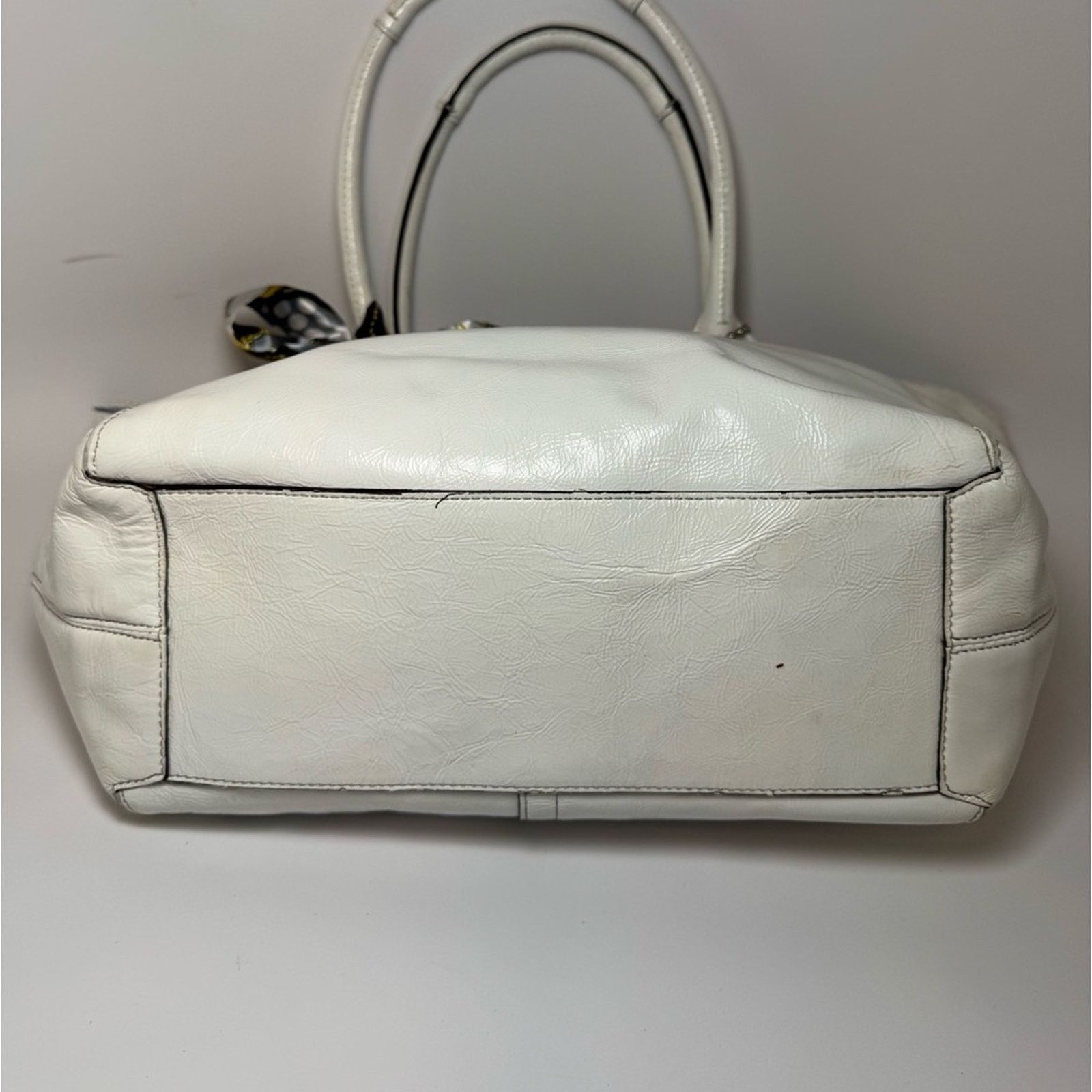 Coach Coach Bleecker Caryall Tote Eggshell Patent Leather #14483 Size ONE SIZE - 7 Thumbnail
