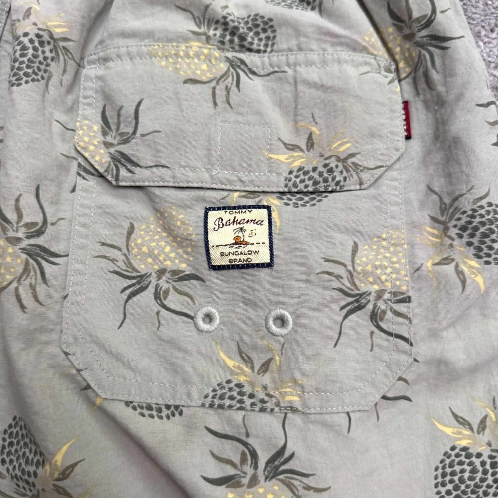 Tommy Bahama Tommy Bahama Swim Trunks Board Shorts Mens Medium Gray Y2K Pineapple Vintage Size US 31 - 3 Thumbnail