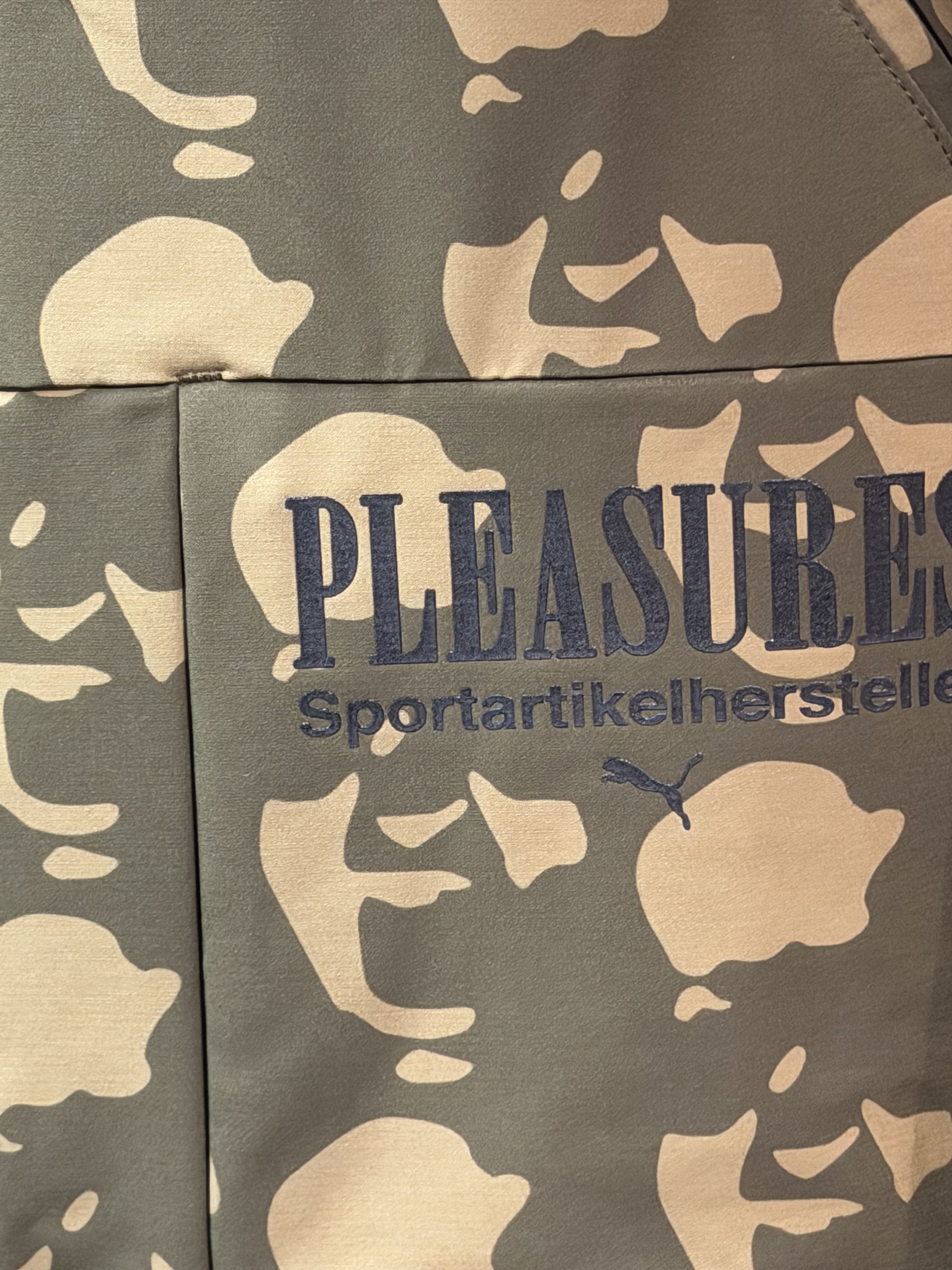 Pleasures Puma × Pleasures Vest Jacket – Chocolate Chip Camo XL Size US XL / EU 56 / 4 - 2 Thumbnail