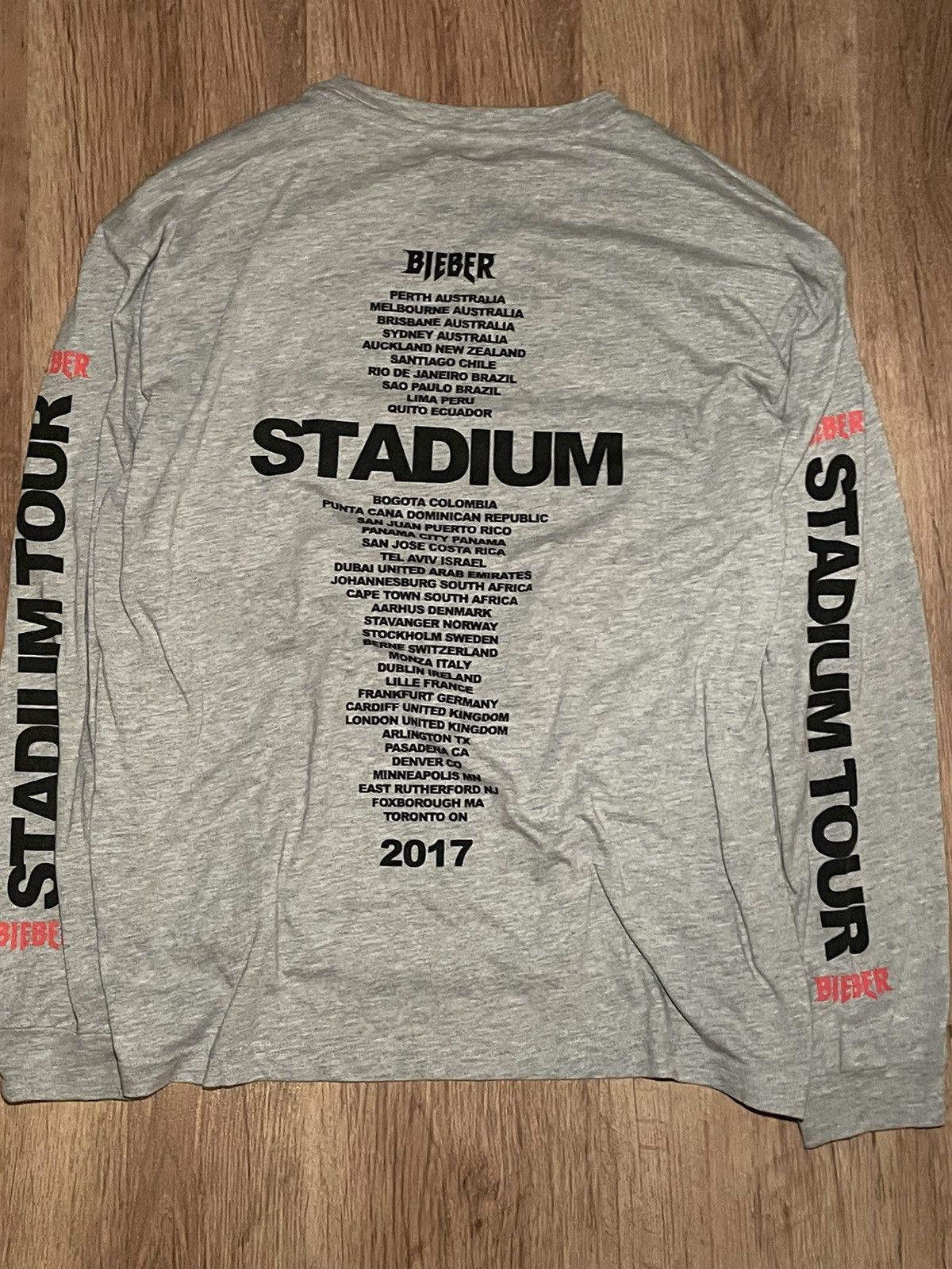 Band Tees × Justin Bieber Justin Bieber Stadium Tour Long Sleeve Y2k Streetwear M Size US M / EU 48-50 / 2 - 6 Thumbnail