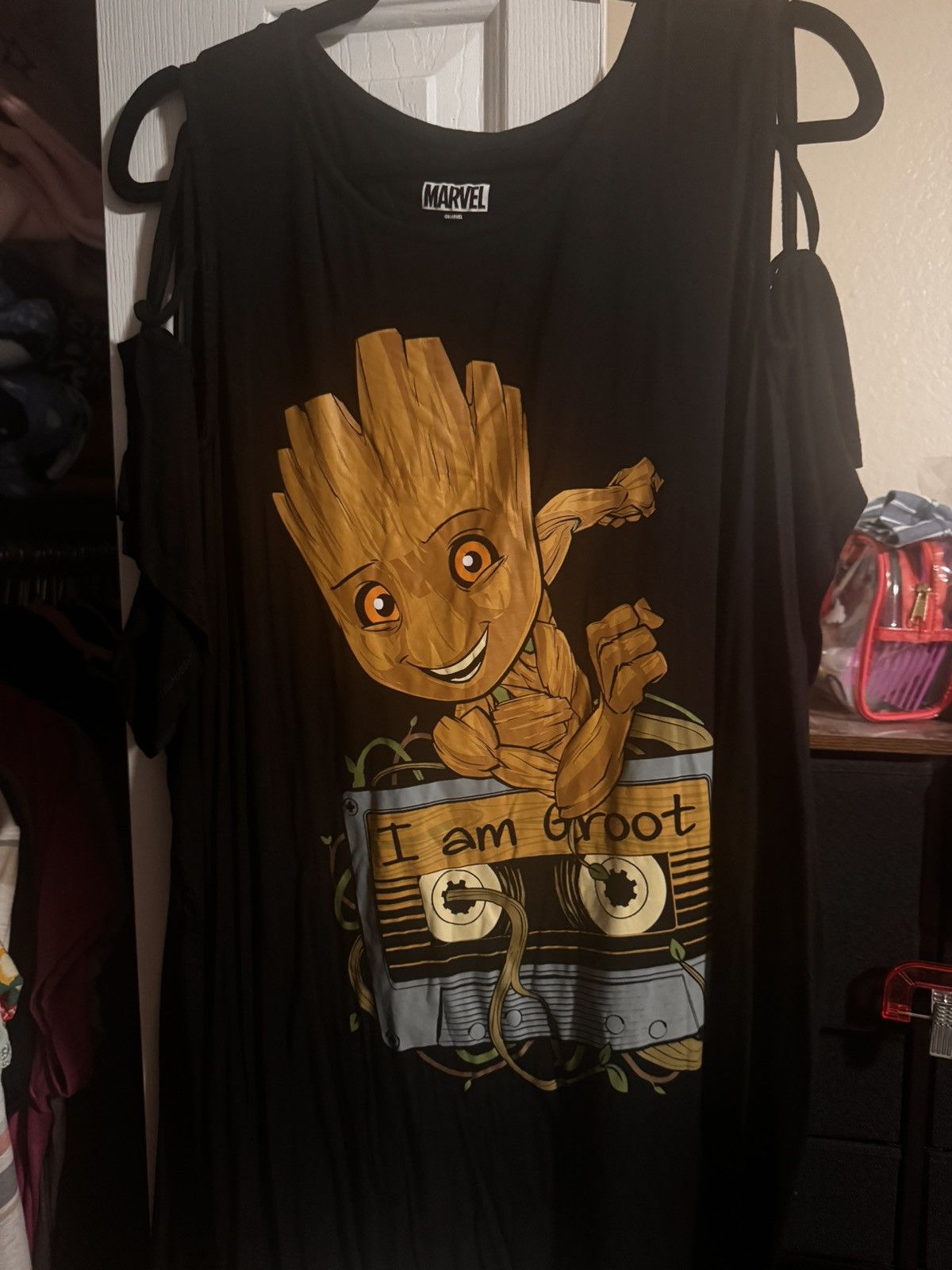 Torrid Torrid Marvel Size 5X Baby Groot Lattice Sleeve Top Size ONE SIZE - 5 Thumbnail