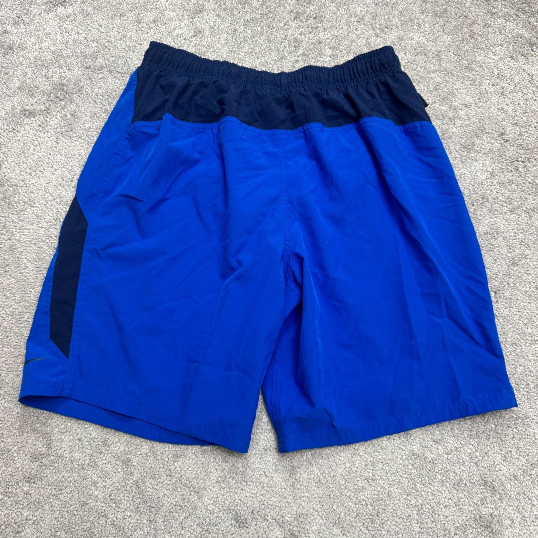 Nike Nike Swim Valley Shorts Mens L Blue Elastic Waist Pockets Athletic Beach Gym Swimming Vintage: No Size US 33 - 2 Thumbnail
