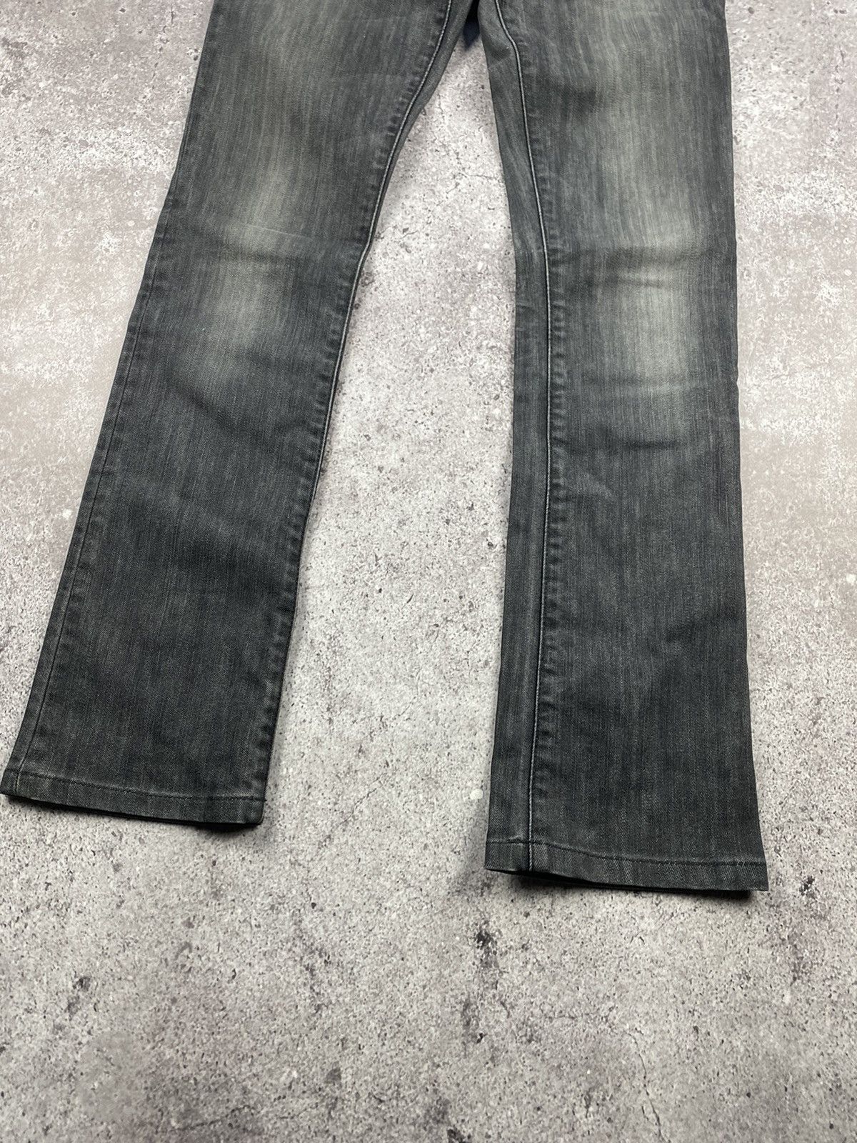 Guess × Japanese Brand × Vintage Crazy Vintage Y2K/2000s Grunge Cyber Goth Rise Guess Jeans! Size 28" / US 6 / IT 42 - 2 Thumbnail