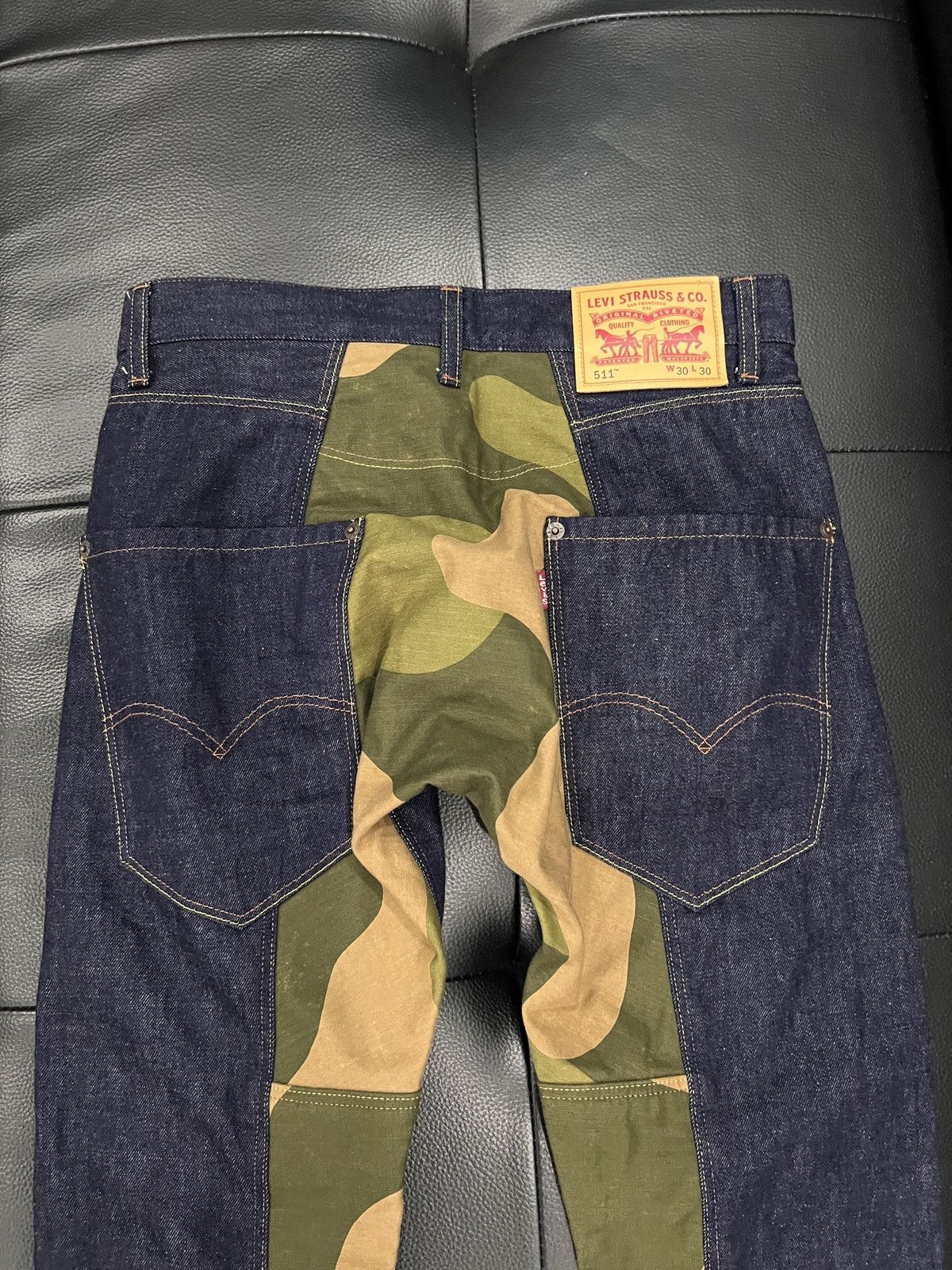 Junya Watanabe × Levi's Junya Watanabe × Levi's Camo Patchwork Denim Size US XS / EU 42 / 0 - 7 Thumbnail