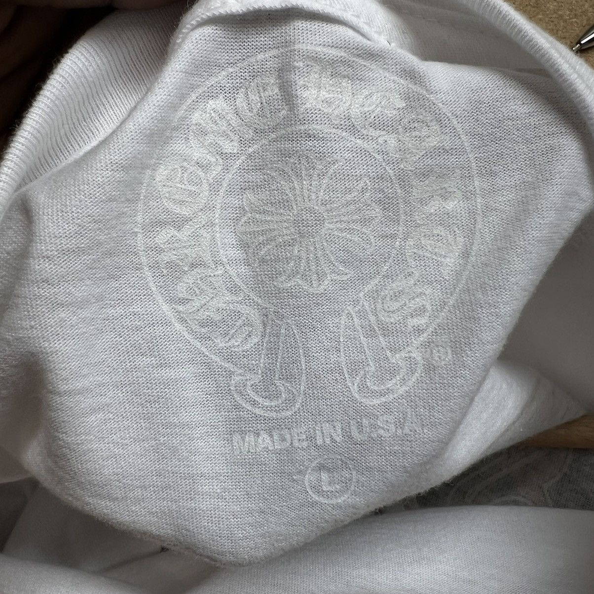Chrome Hearts Chrome Hearts Camo Horseshoe L/S White Size US L / EU 52-54 / 3 - 13 Thumbnail