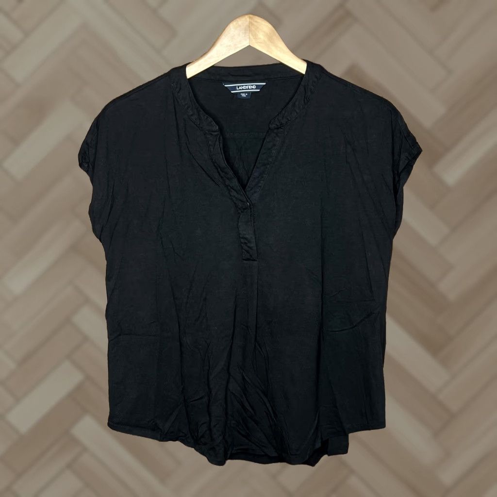 Lands' End Lands' End Blouse Womens Small Sleeveless V-Neck Black Velvet Button Ruched Accessories Casual Business Party/Cocktail Christmas 90s? Size S / US 4 / IT 40 - 1 Thumbnail