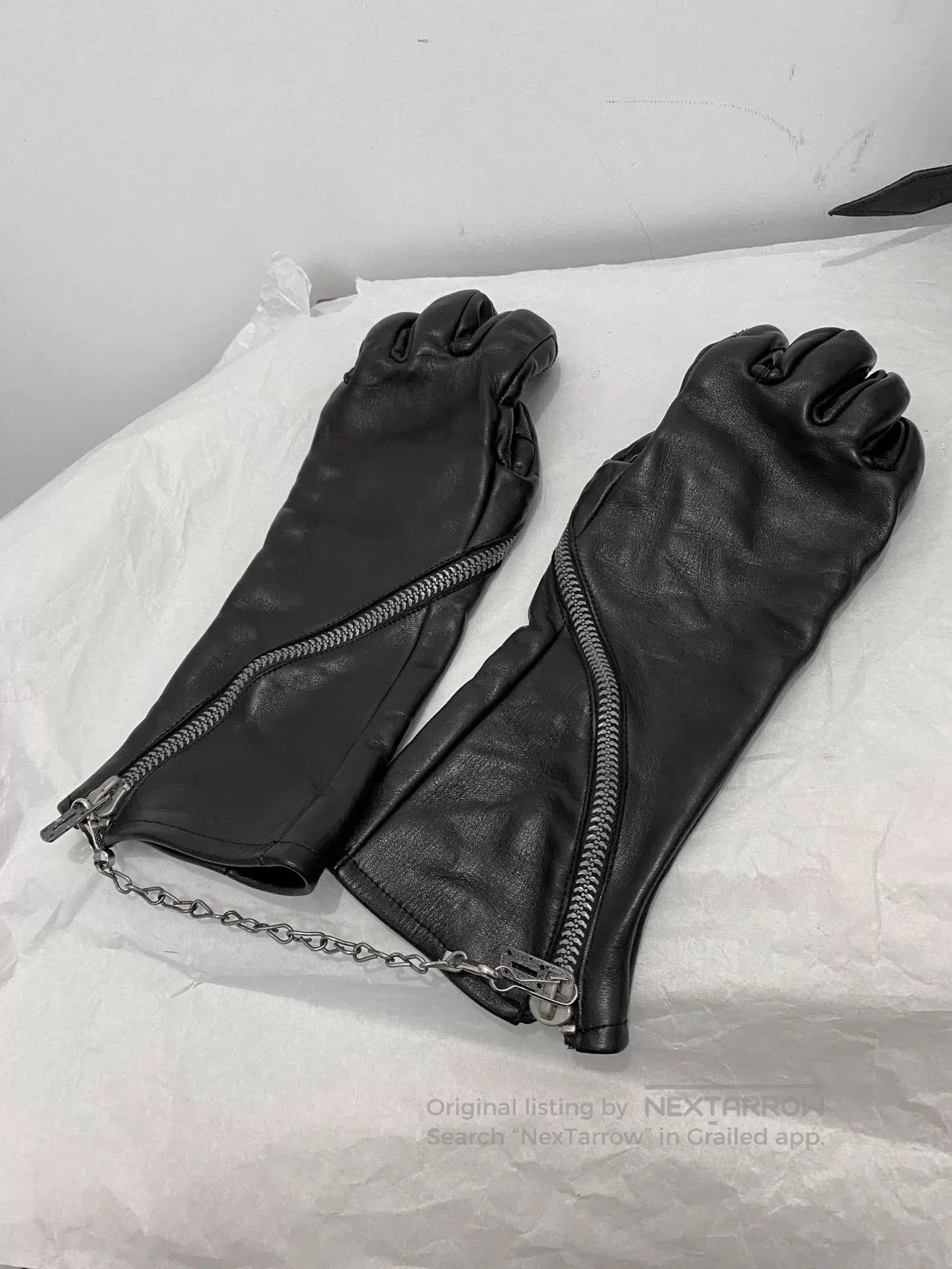 D.Hygen D.HYGEN Dark Horsehide Leather Gloves. Size ONE SIZE - 5 Thumbnail