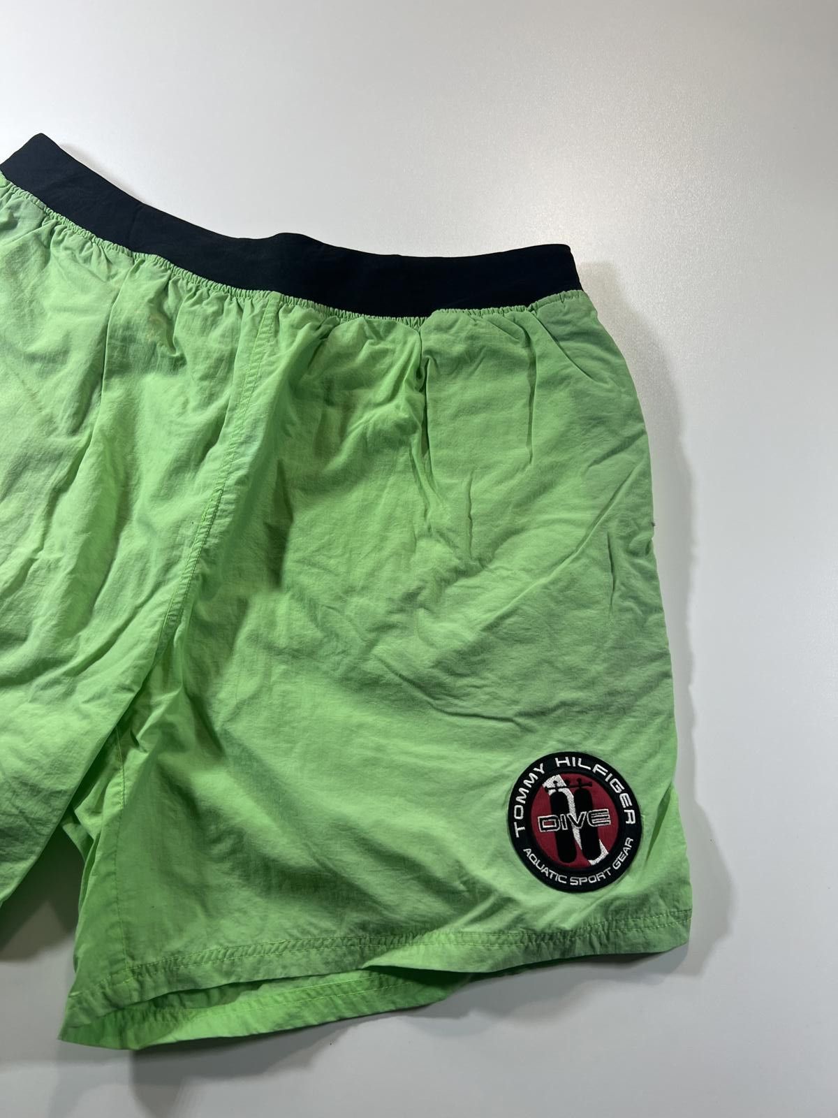 Tommy Hilfiger Vintage Hilfiger Green and Blue Men's shorts XL Size US 36 / EU 52 - 4 Thumbnail