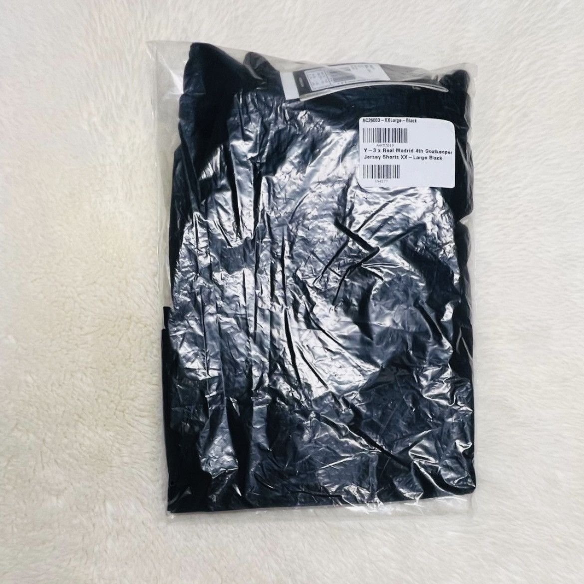 Adidas Y-3 x REAL MADRID 4th Kit Goalkeeper Shorts 2XL BNIB Size US 40 / EU 56 - 3 Thumbnail