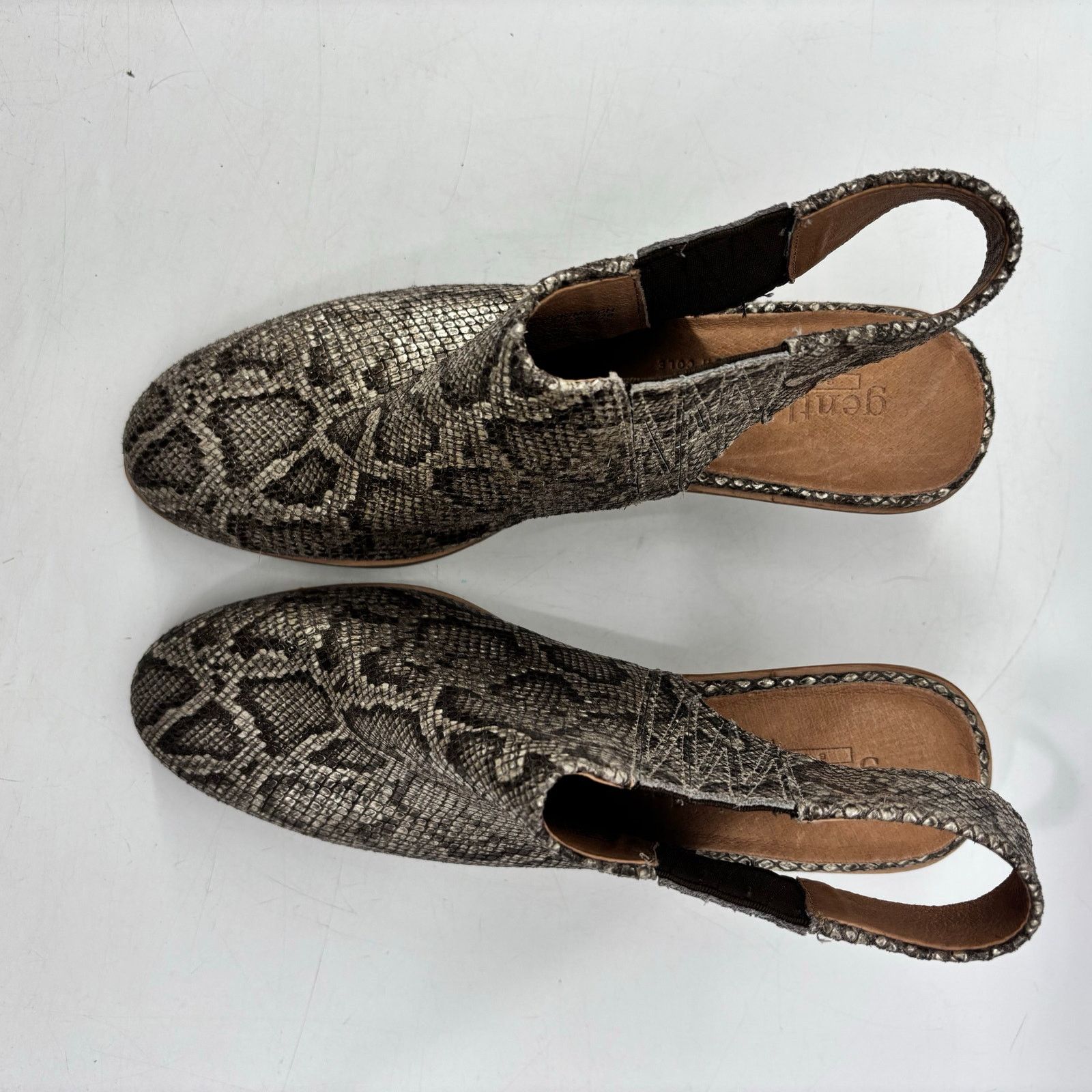Kenneth Cole Gentle Souls Harlie Size 9.5 Slingback Womens Kenneth Cole Size US 9.5 / IT 39.5 - 7 Thumbnail