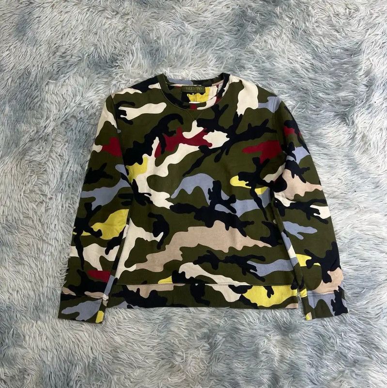 Valentino Valentino Camouflage Long Sleeve T-Shirt 0089 Size US S / EU 44-46 / 1 - 1 Thumbnail