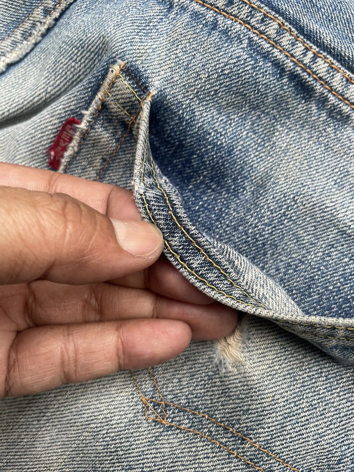 Levi's Vintage Levis 501 E 1966 1967 Selvedge Denim Size US 32 / EU 48 - 19 Thumbnail