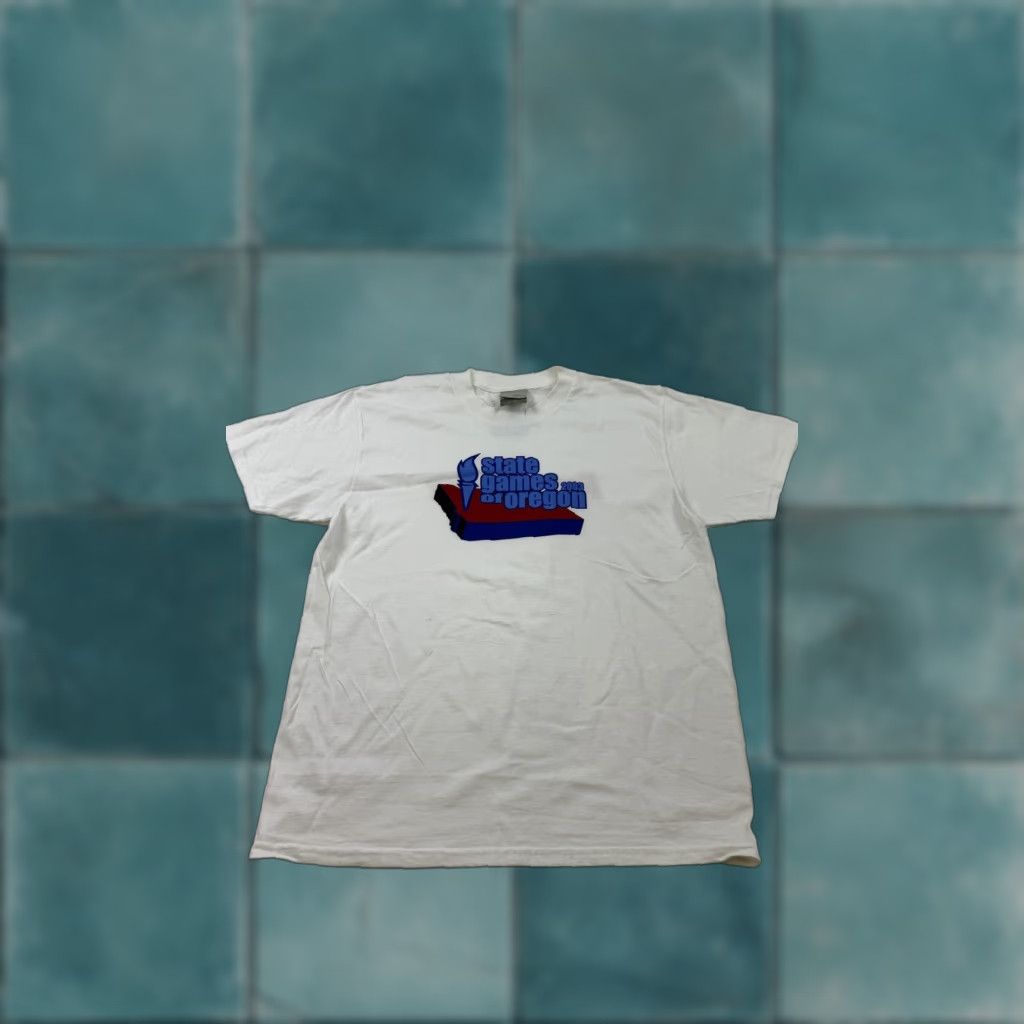 Nike VINTAGE Nike State Games Of Oregon Shirt Mens Small White Fred Meyer 2000s Size US S / EU 44-46 / 1 - 1 Thumbnail