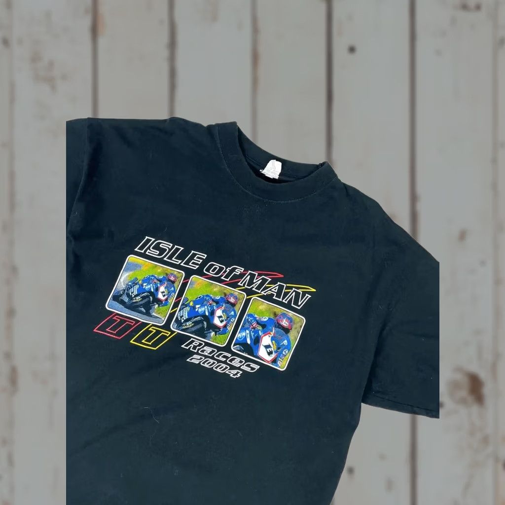 Vintage VINTAGE Isle Of Man Races 2004 T-Shirt Racing Men 2XL Black Shirt Mens 2XL Black Size US XXL / EU 58 / 5 - 1 Thumbnail