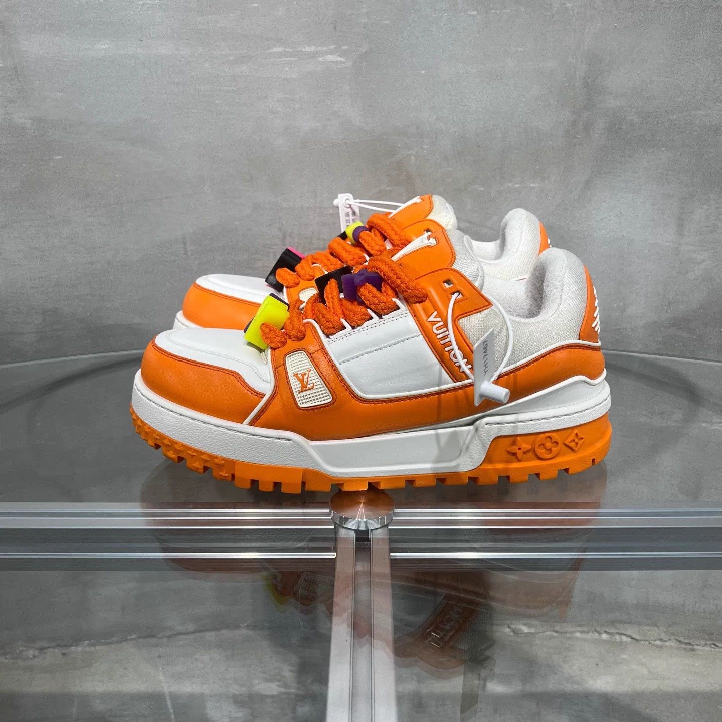 Louis Vuitton LV Trainer White Orange Pink UK8.5 42.5 Size US 8.5 / EU 41-42 - 3 Thumbnail