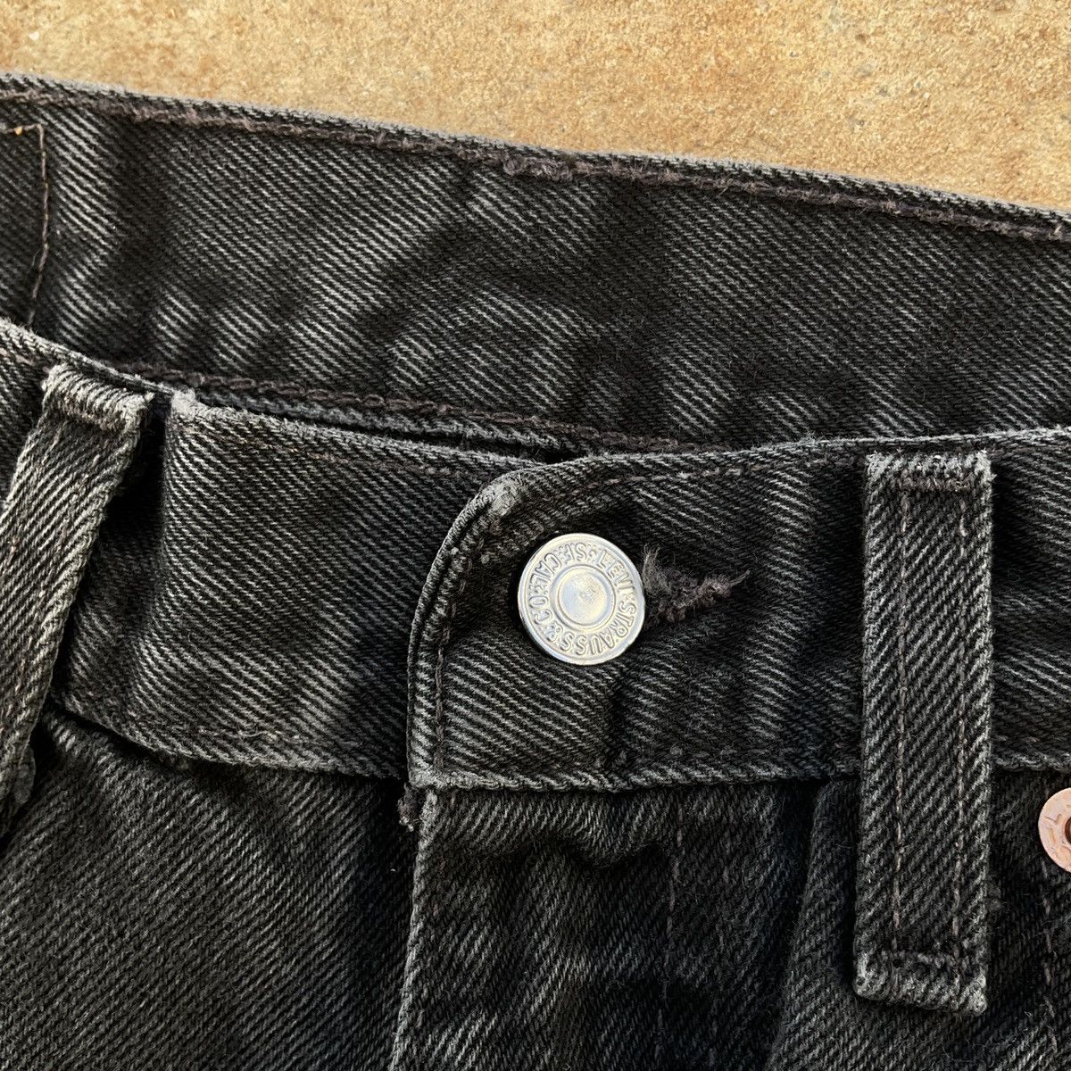 Levi's × Vintage Vintage Distressed Levi’s Made In USA 550 Denim Jean Pants Size US 33 - 5 Thumbnail
