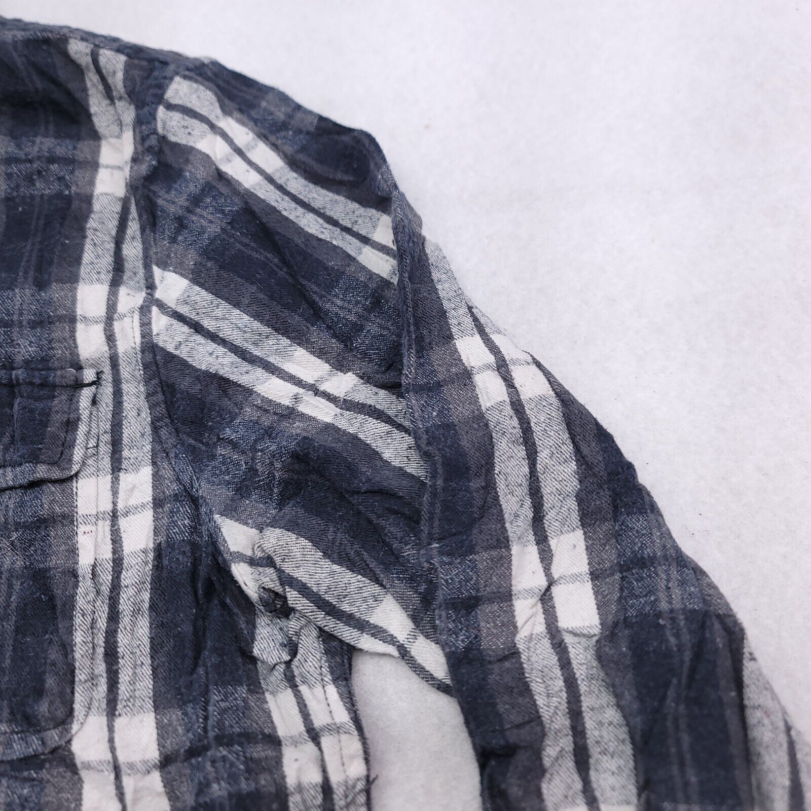 Croft & Barrow On The Byas Tartan Flannel Shirt Mens Size Medium M White Size US M / EU 48-50 / 2 - 5 Thumbnail