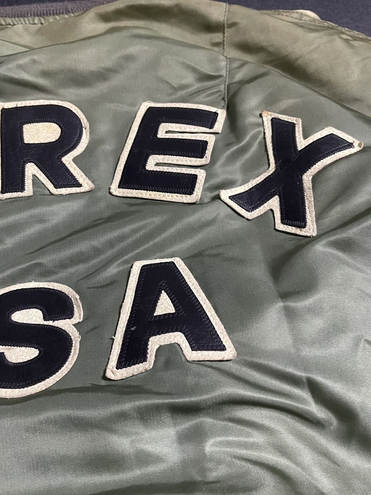 Avirex Vintage Faded Avirex USA MA-1 Bomber Jacket Size US XL / EU 56 / 4 - 7 Thumbnail