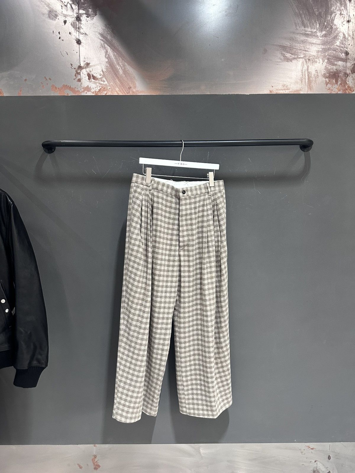 Hed Mayner Hed mayner medium Beige pants Size US 32 / EU 48 - 1 Thumbnail