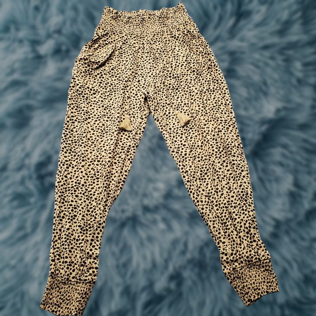 Vintage Aerie Lounge Pants Womens S Multi Animal Print Smocked Waist Tasseled Drawstring Size 28" / US 6 / IT 42 - 1 Thumbnail