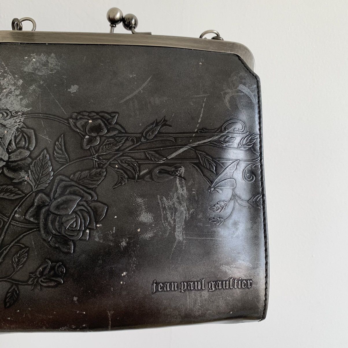 Jean Paul Gaultier Jean Paul Gaultier Roses Silver Clasp Handbag Size ONE SIZE - 6 Thumbnail